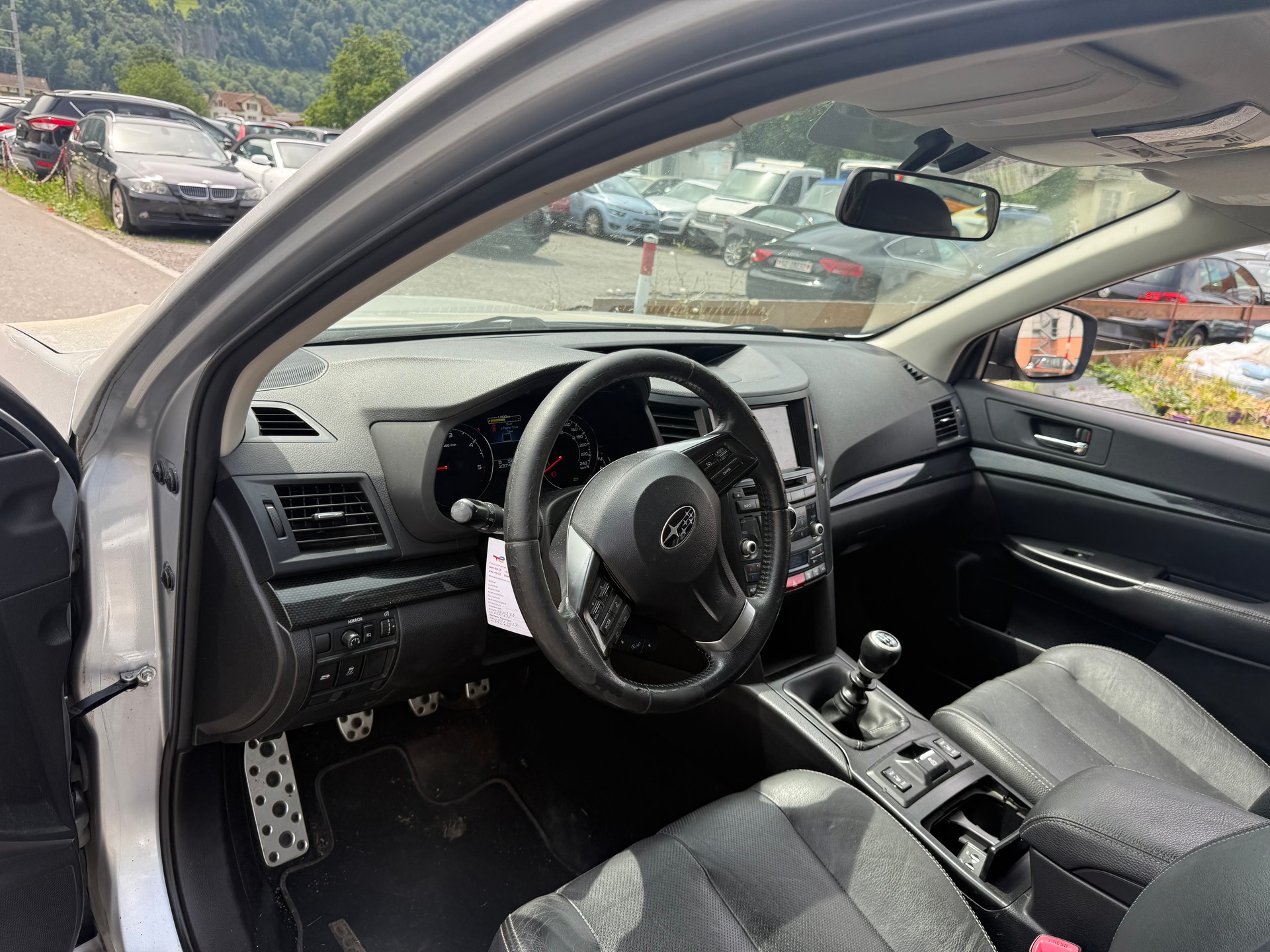 SUBARU Outback 2.0D Limited AWD-image-6