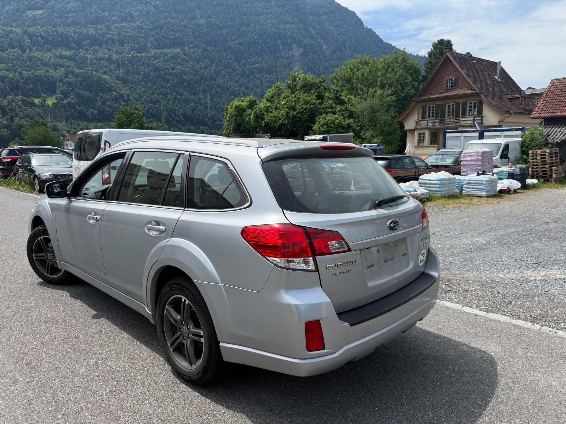 SUBARU Outback 2.0D Limited AWD-image-3