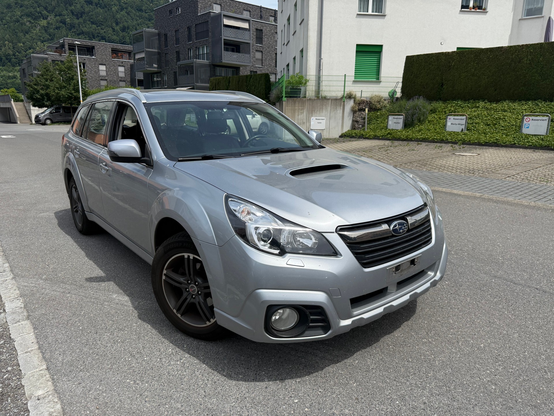 SUBARU Outback 2.0D Limited AWD-image-0