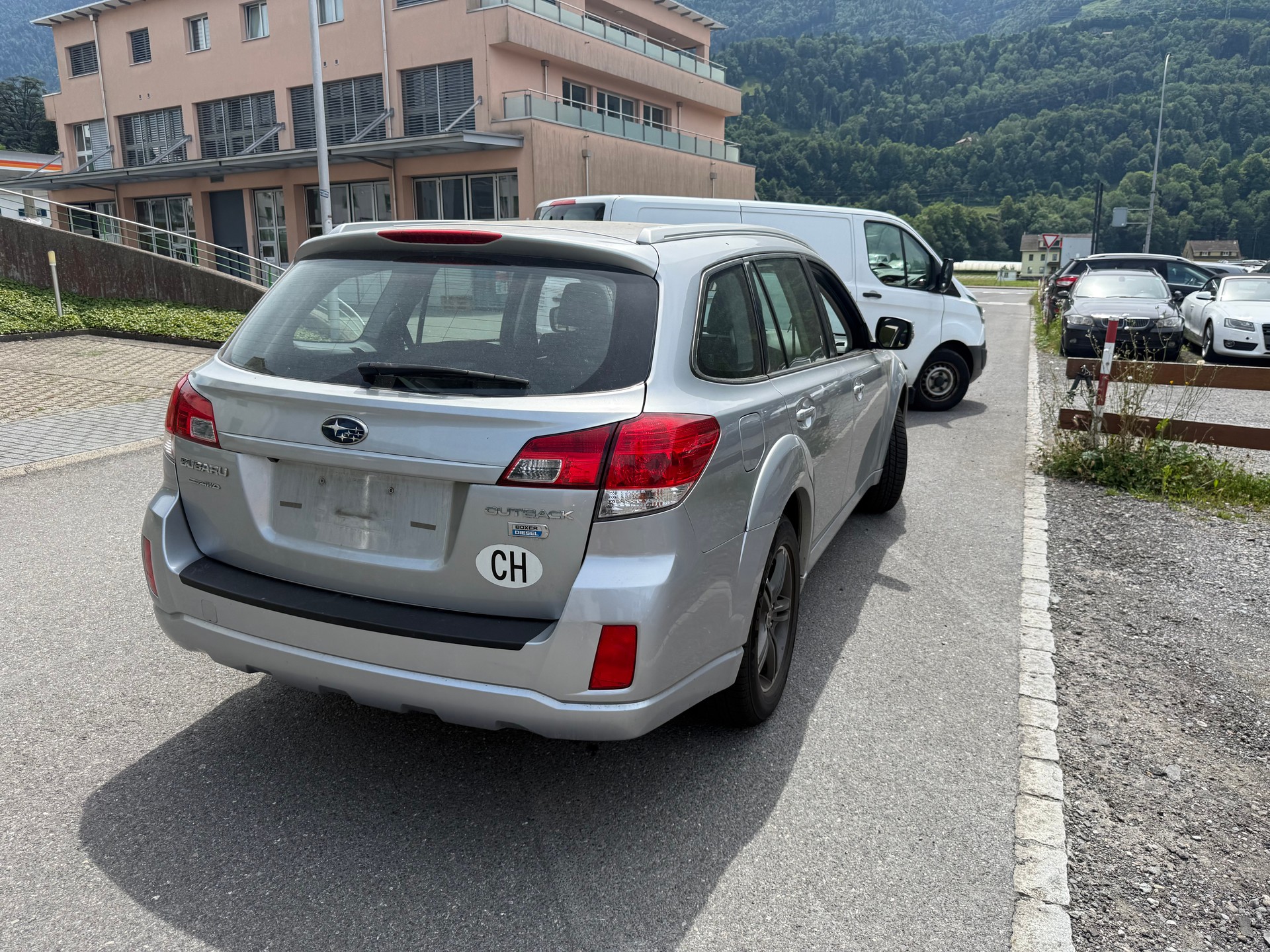SUBARU Outback 2.0D Limited AWD-image-2