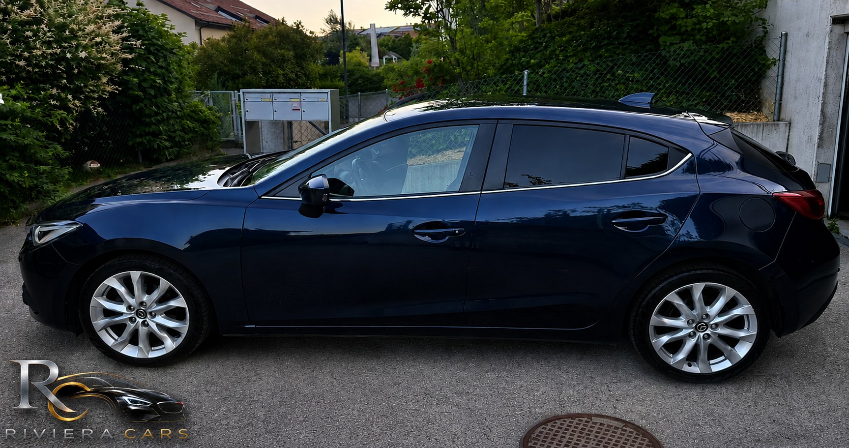 MAZDA 3 2.2 16V CD Revolution Activematic-image-10