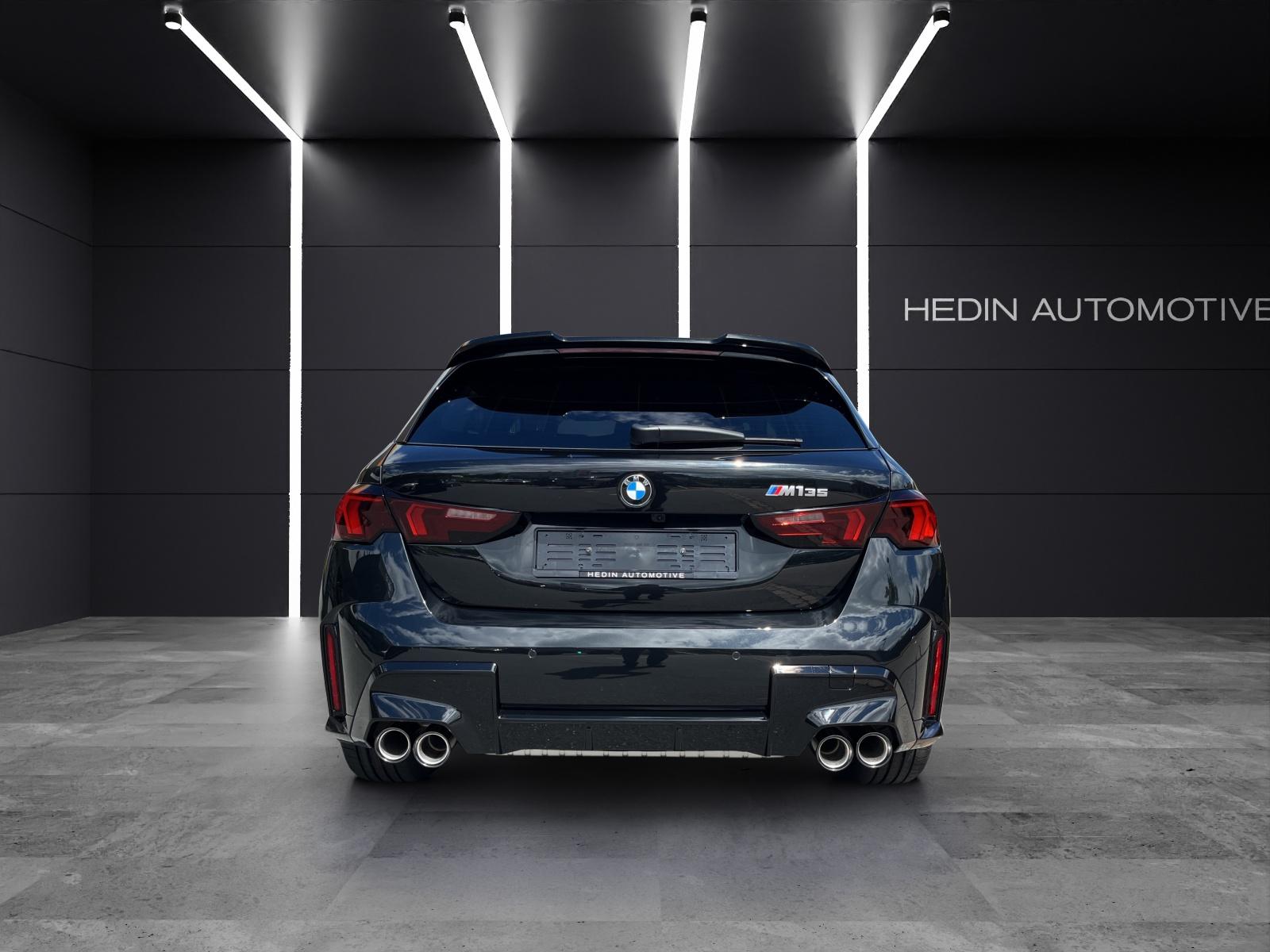 BMW M135i xDrive-image-8