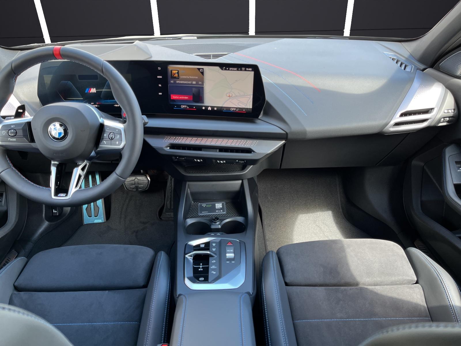 BMW M135i xDrive-image-11