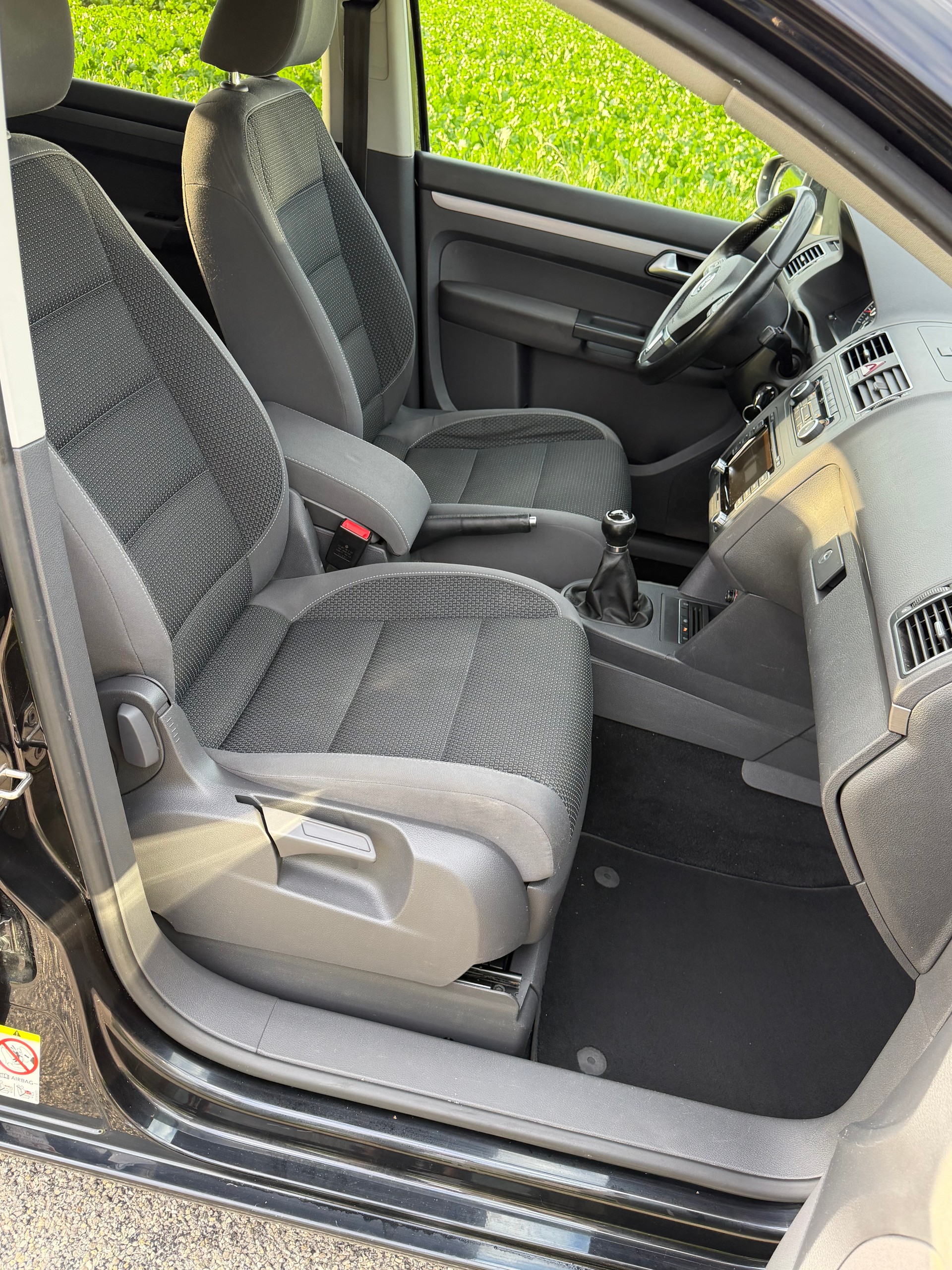 VW Touran 1.4 TSI Trendline-image-11