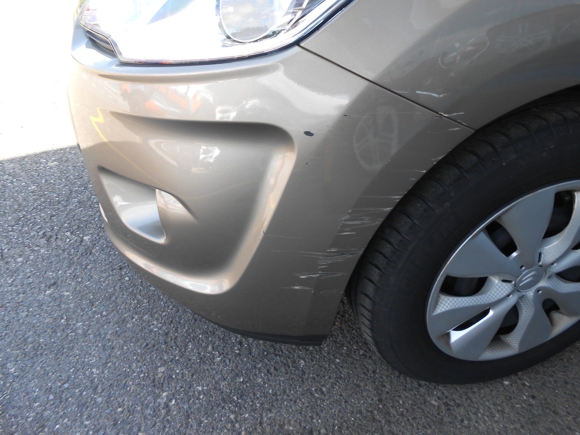 CITROEN C3 1.4i Attraction-image-6