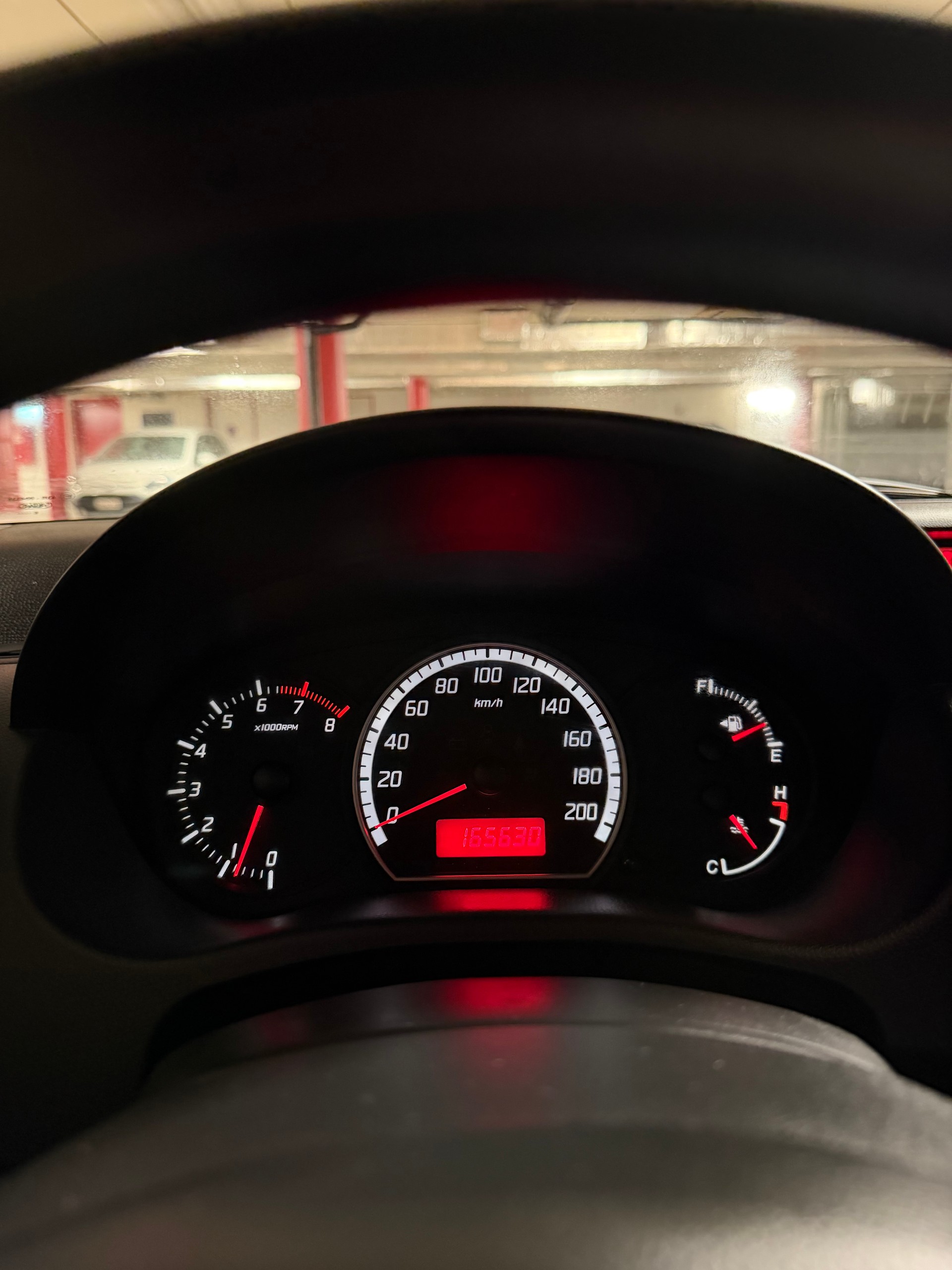 SUZUKI Swift 1.3 frisch ab Service & MFK-image-8
