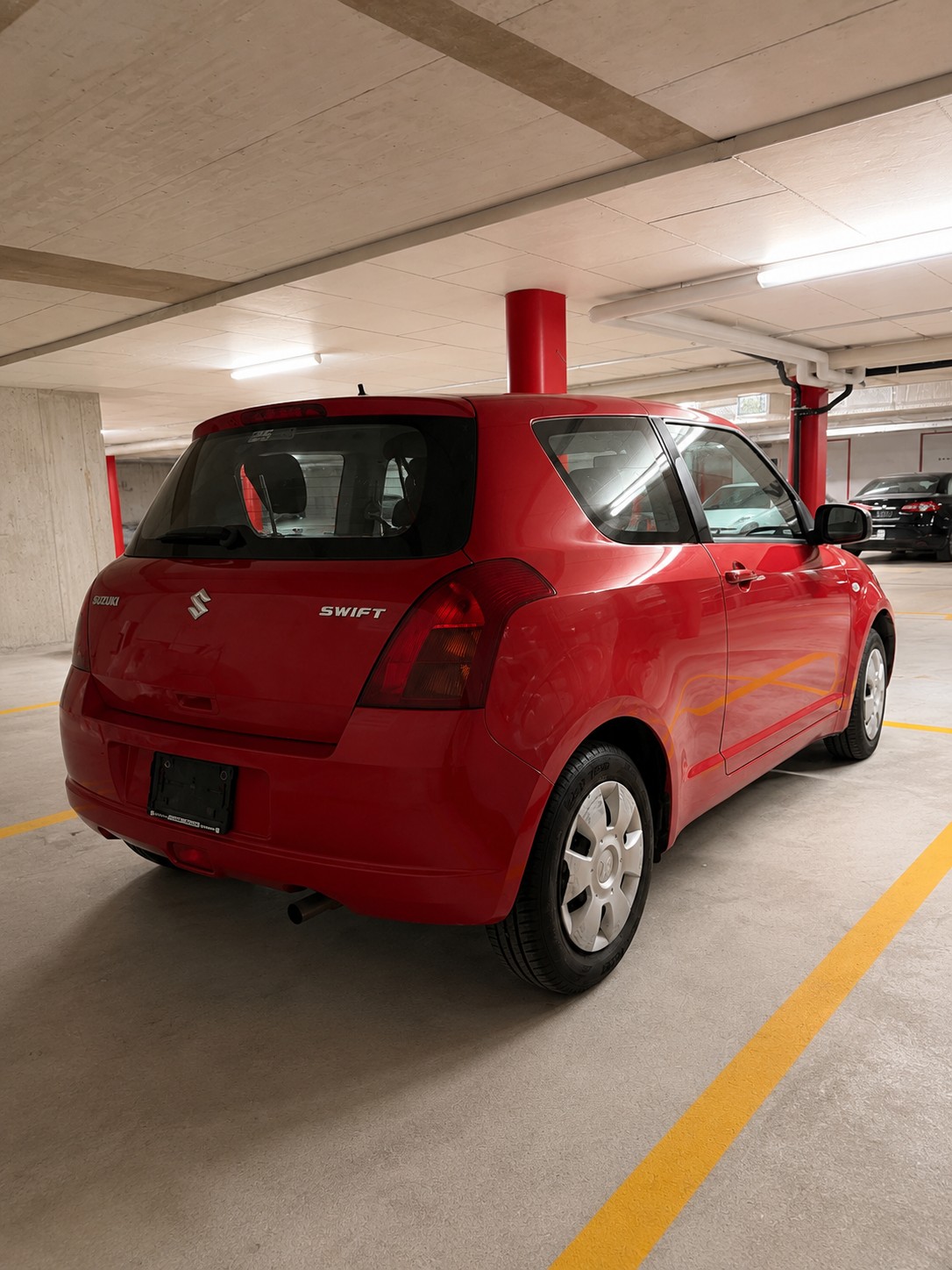 SUZUKI Swift 1.3 frisch ab Service & MFK-image-5