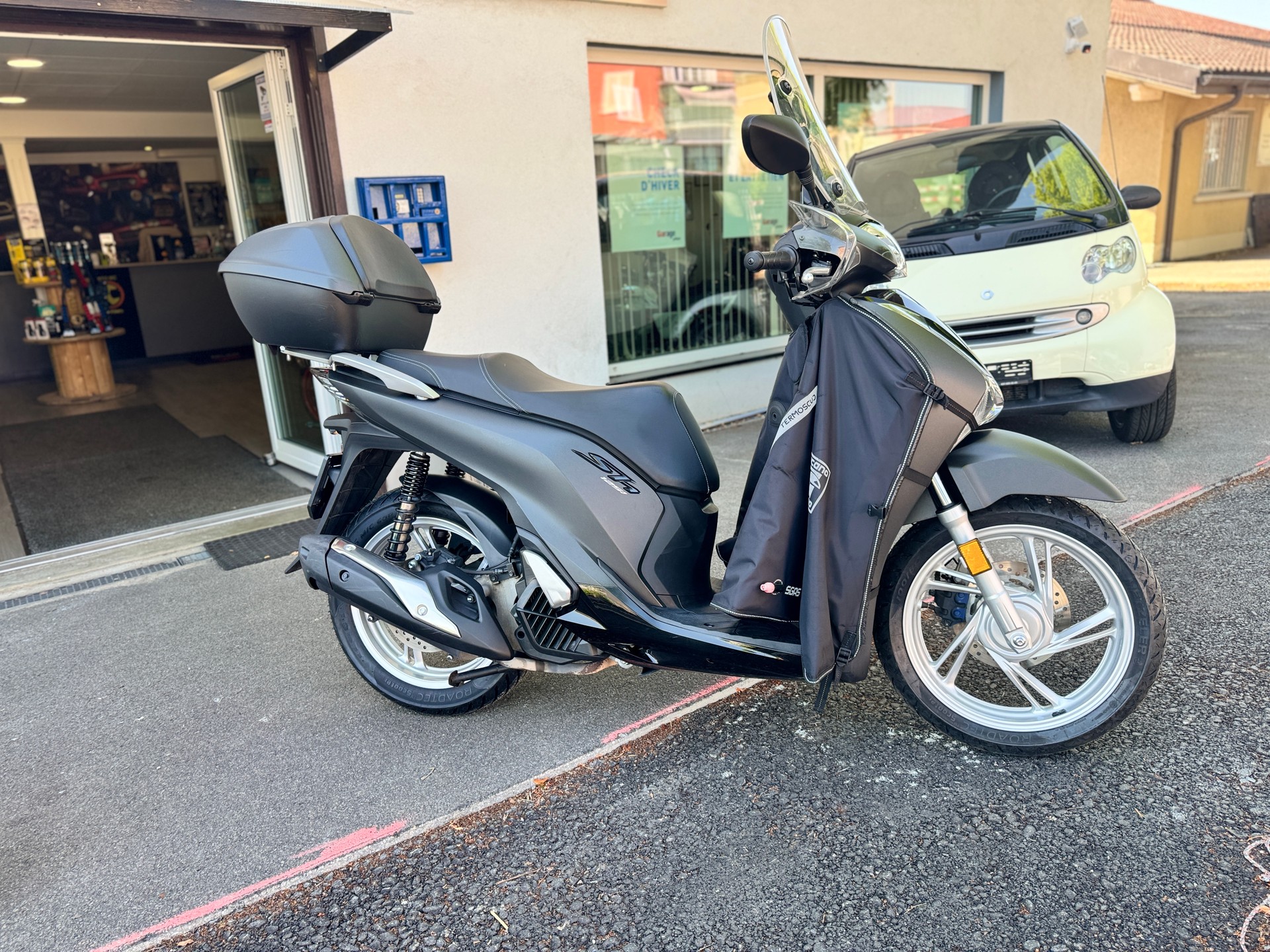 HONDA SH 125 i-image-4