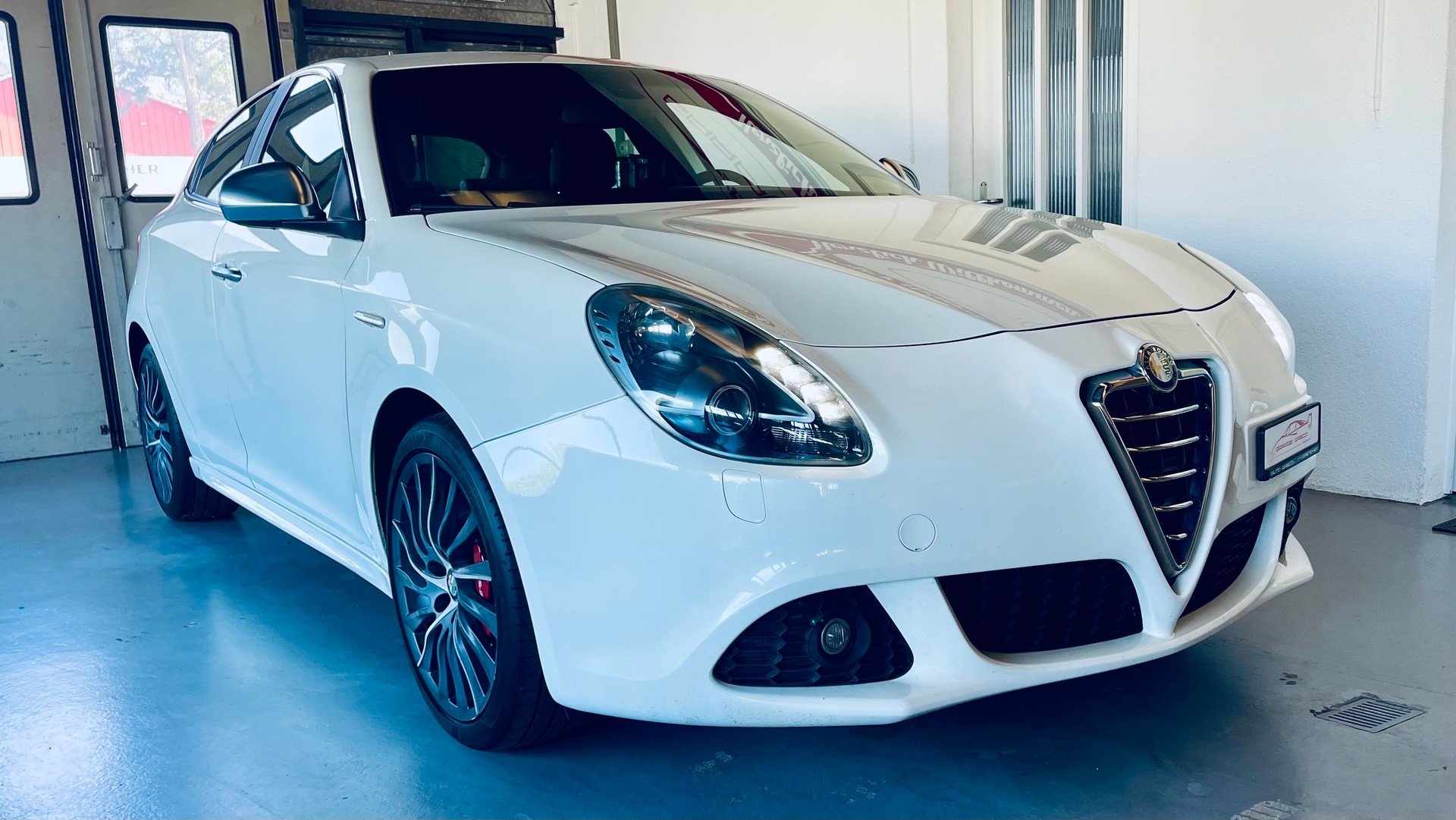 ALFA ROMEO Giulietta 1.4 MultiAir Distinctive TCT-image-2