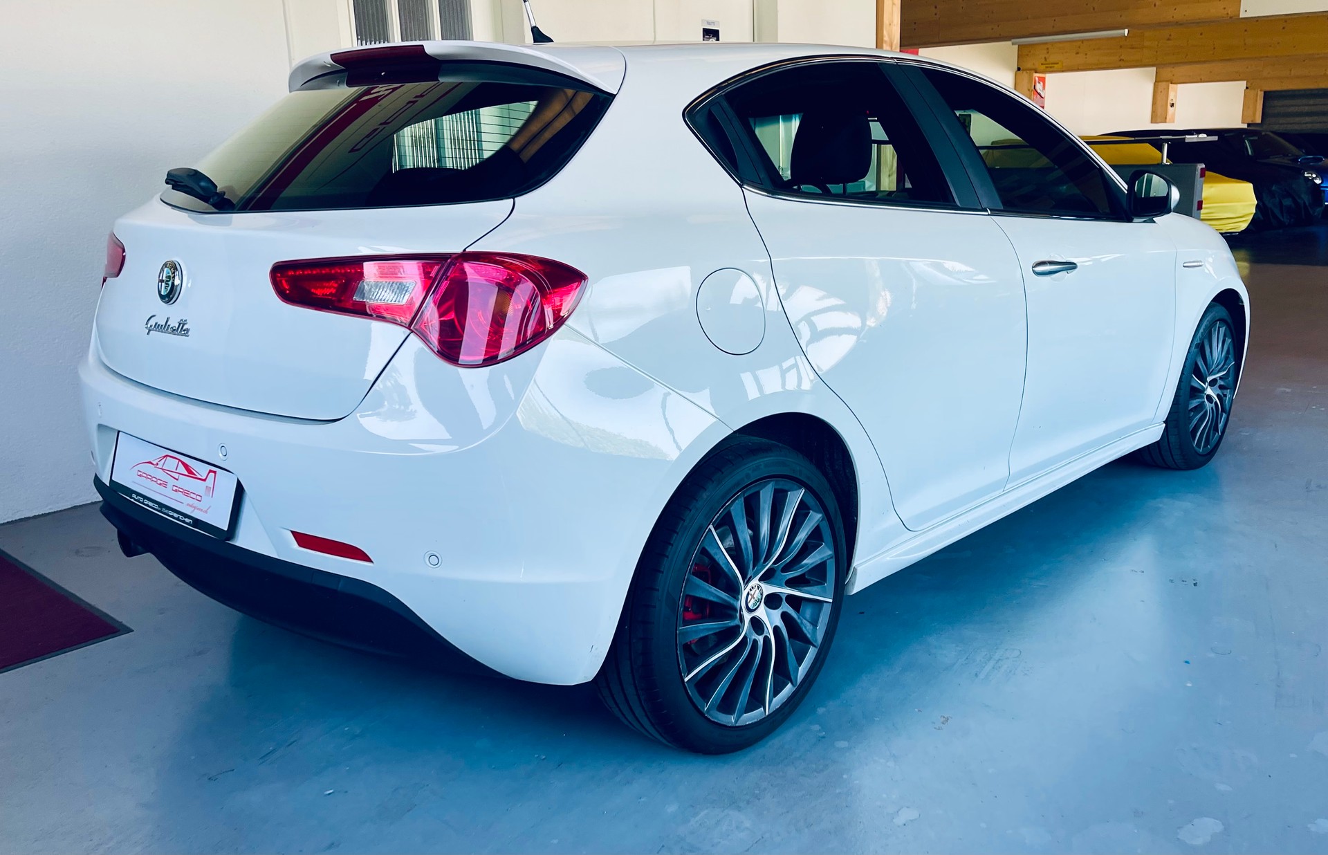ALFA ROMEO Giulietta 1.4 MultiAir Distinctive TCT-image-5
