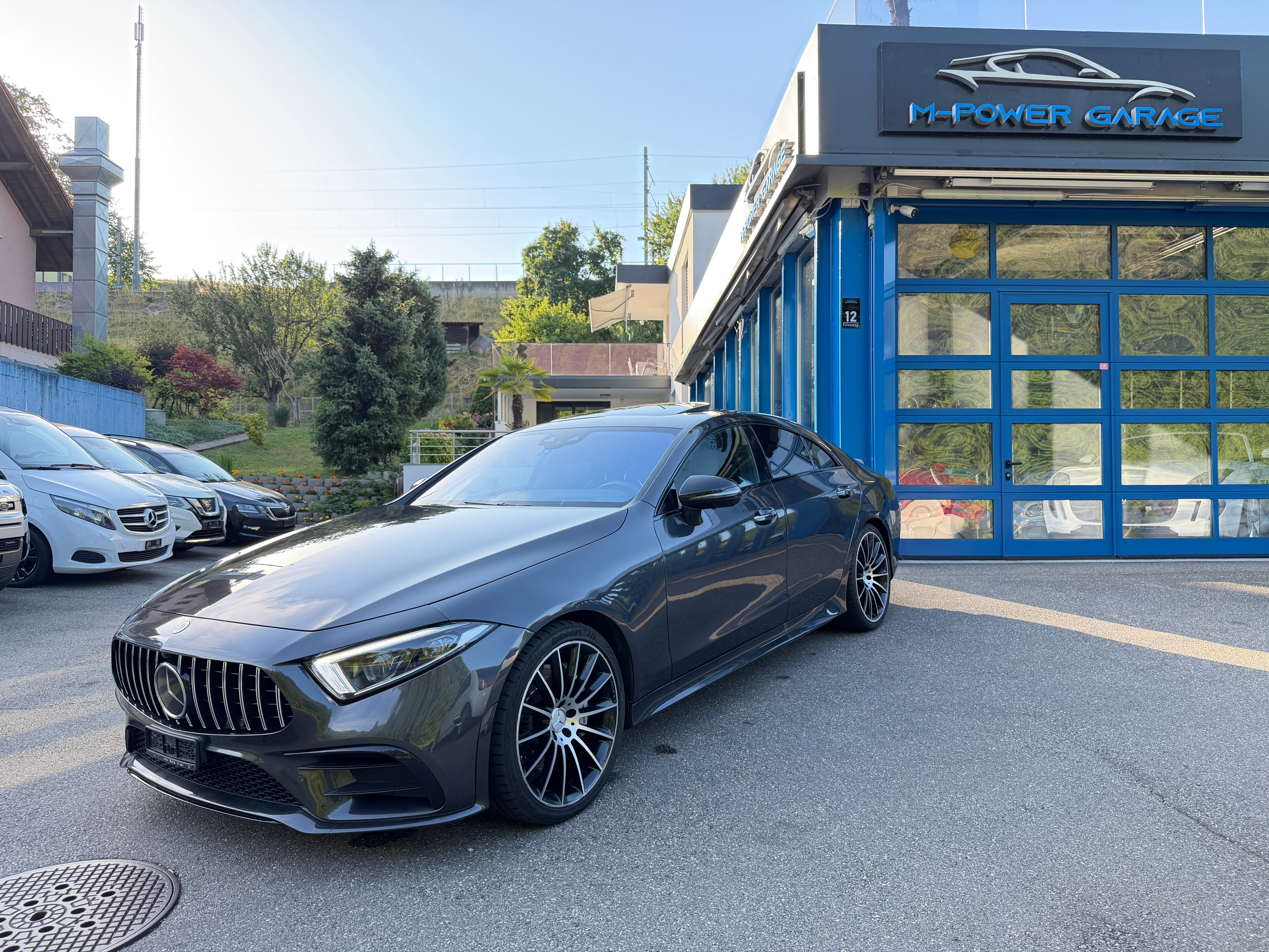 Car photo