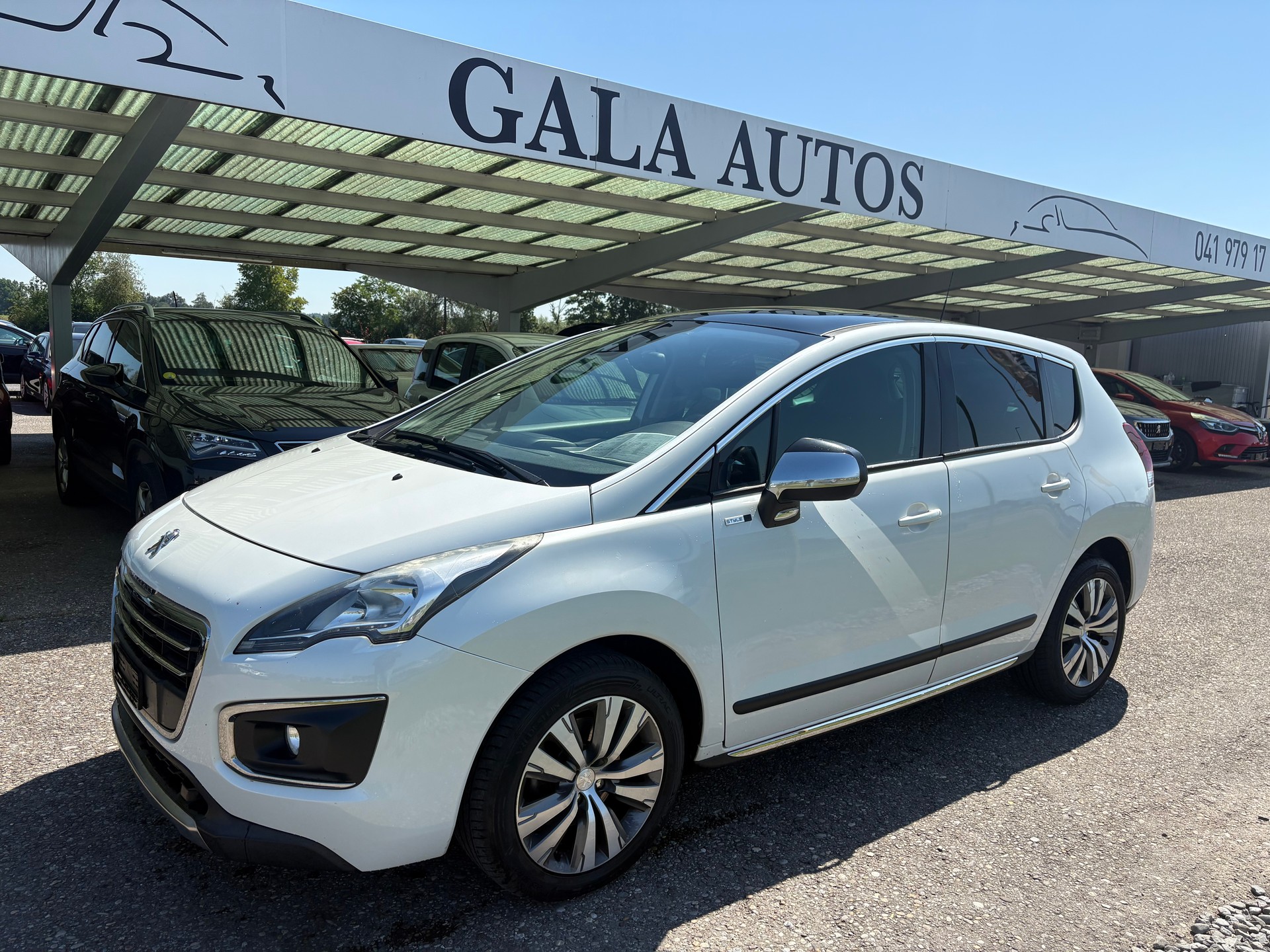 PEUGEOT 3008 1.6 16V T Allure-image-0