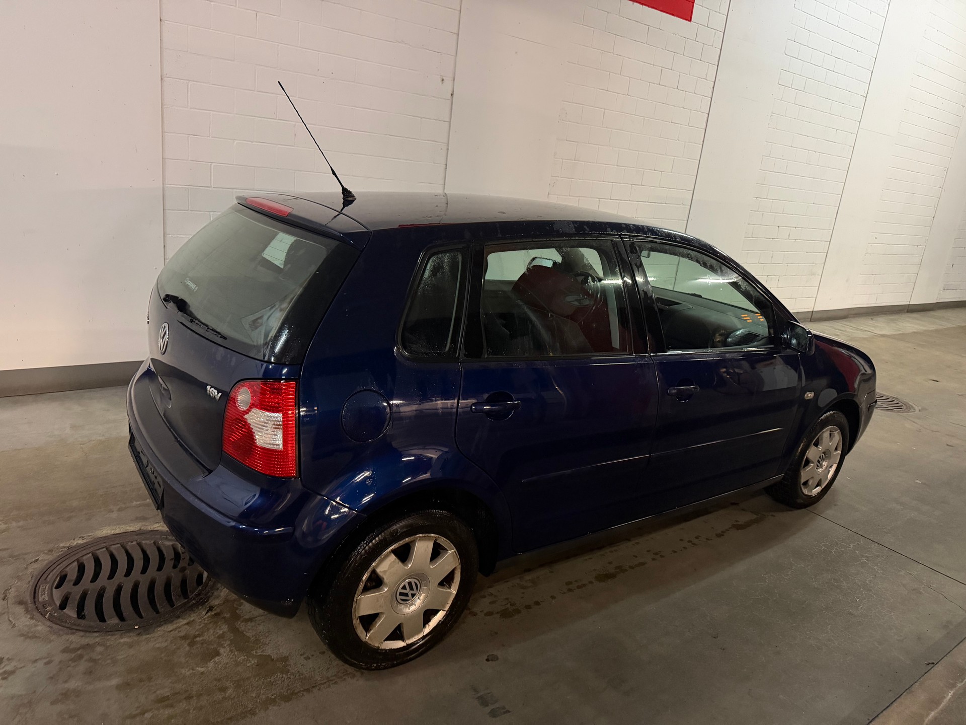 VW Polo 1.4 16V Highline-image-6