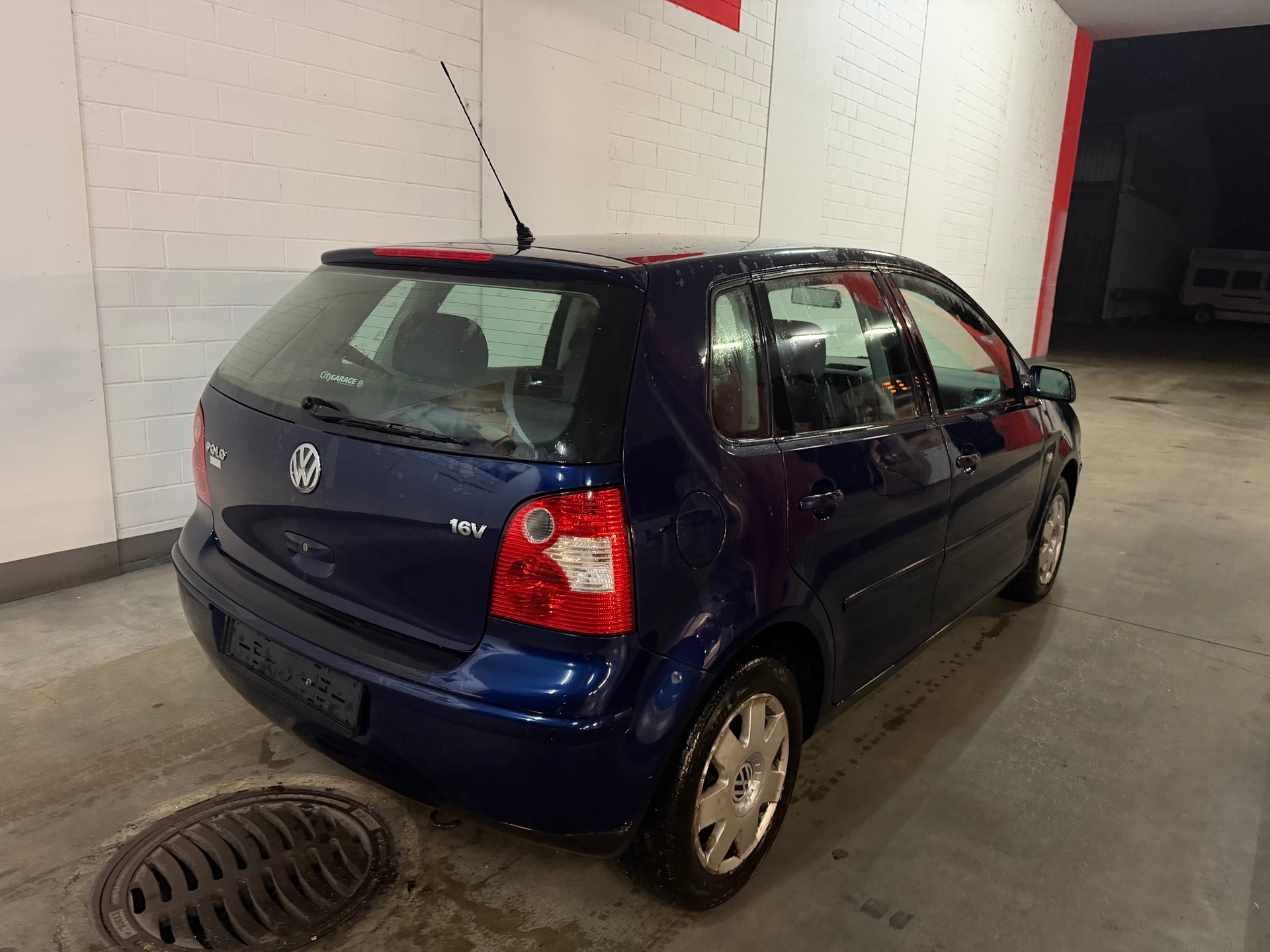 VW Polo 1.4 16V Highline-image-5