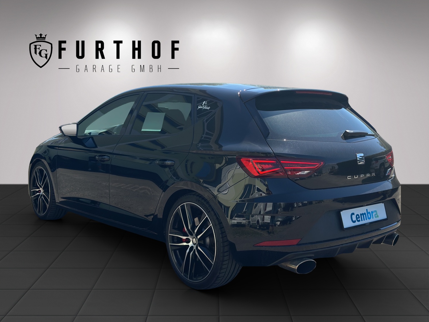 SEAT Leon 2.0 TSI Cupra 300 DSG-image-6