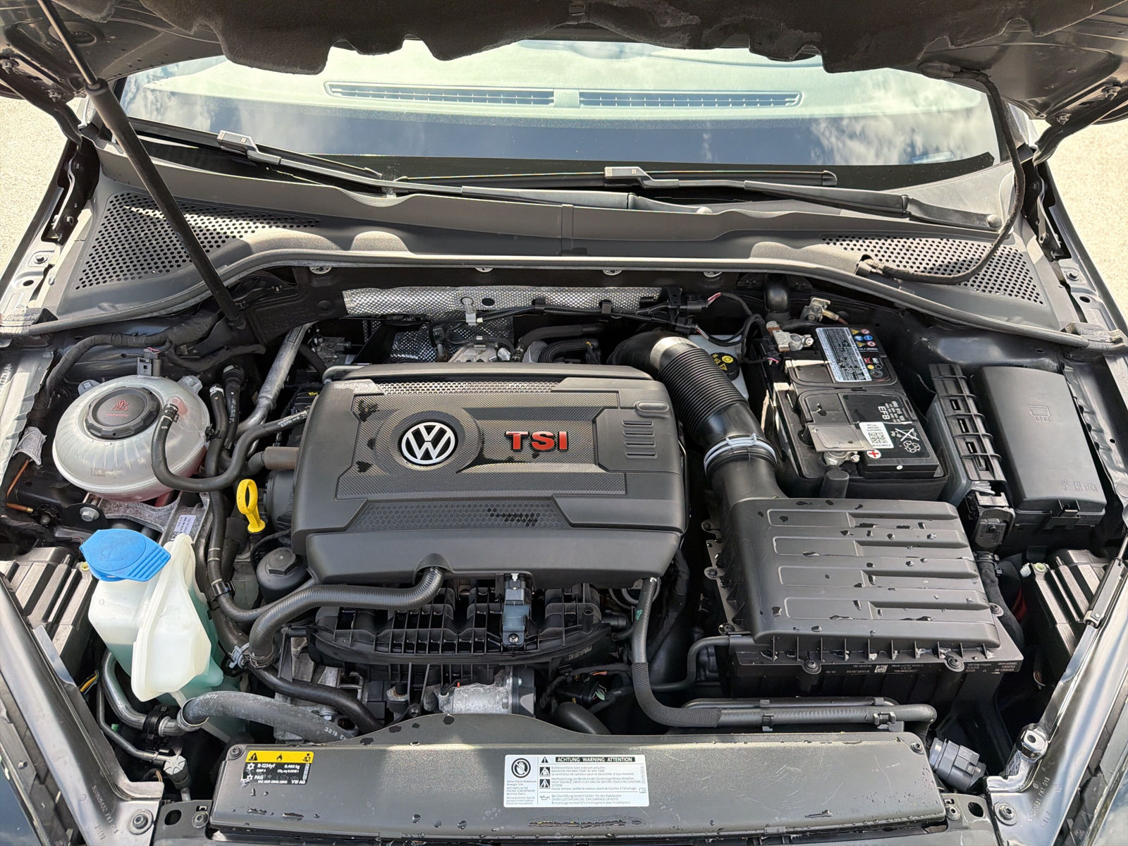VW Golf 2.0 TSI GTI TCR-image-23