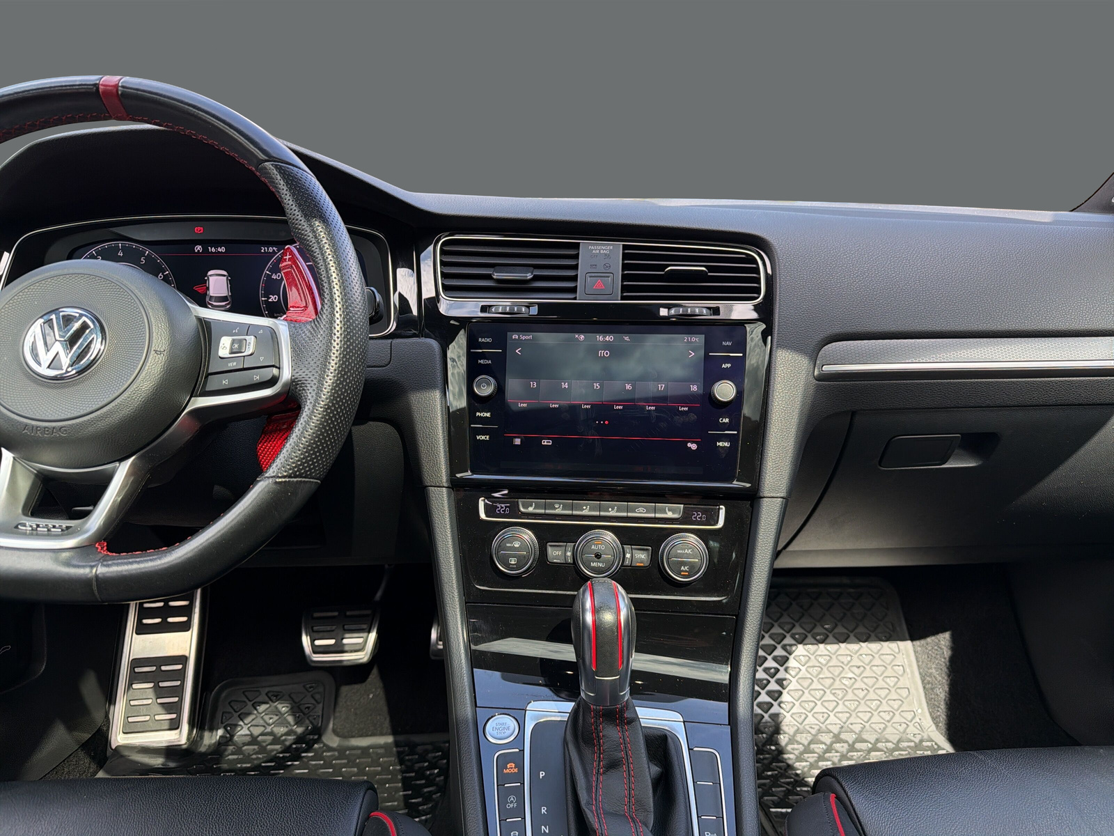 VW Golf 2.0 TSI GTI TCR-image-14
