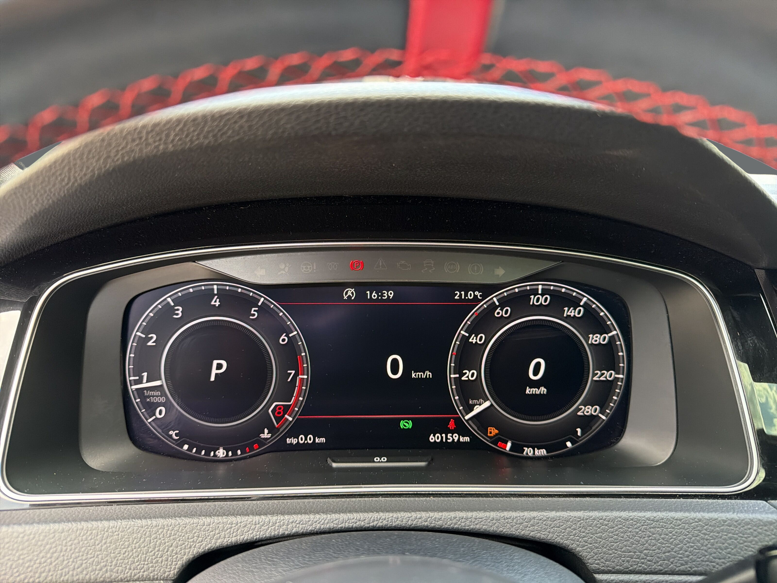VW Golf 2.0 TSI GTI TCR-image-10