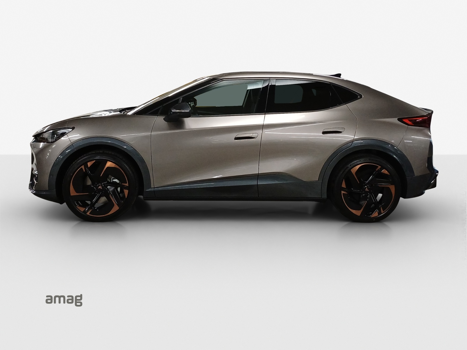 CUPRA Tavascan Type 9 77 kWh Adrenaline-image-1