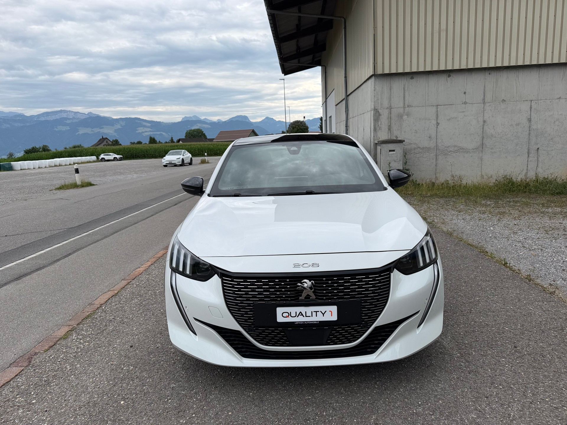 PEUGEOT 208 1.2 PureTech GT Pack EAT8-image-6