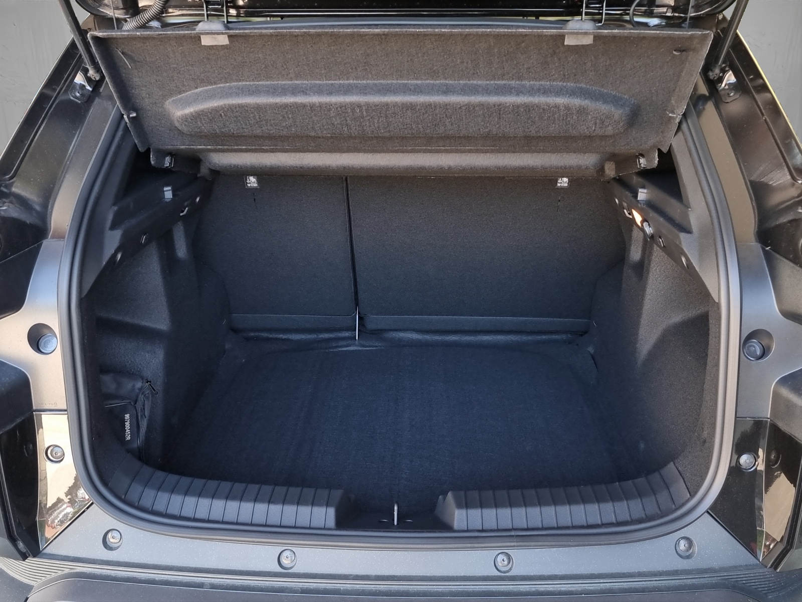 DACIA Duster 1.2 Hybrid Journey 4WD-image-9