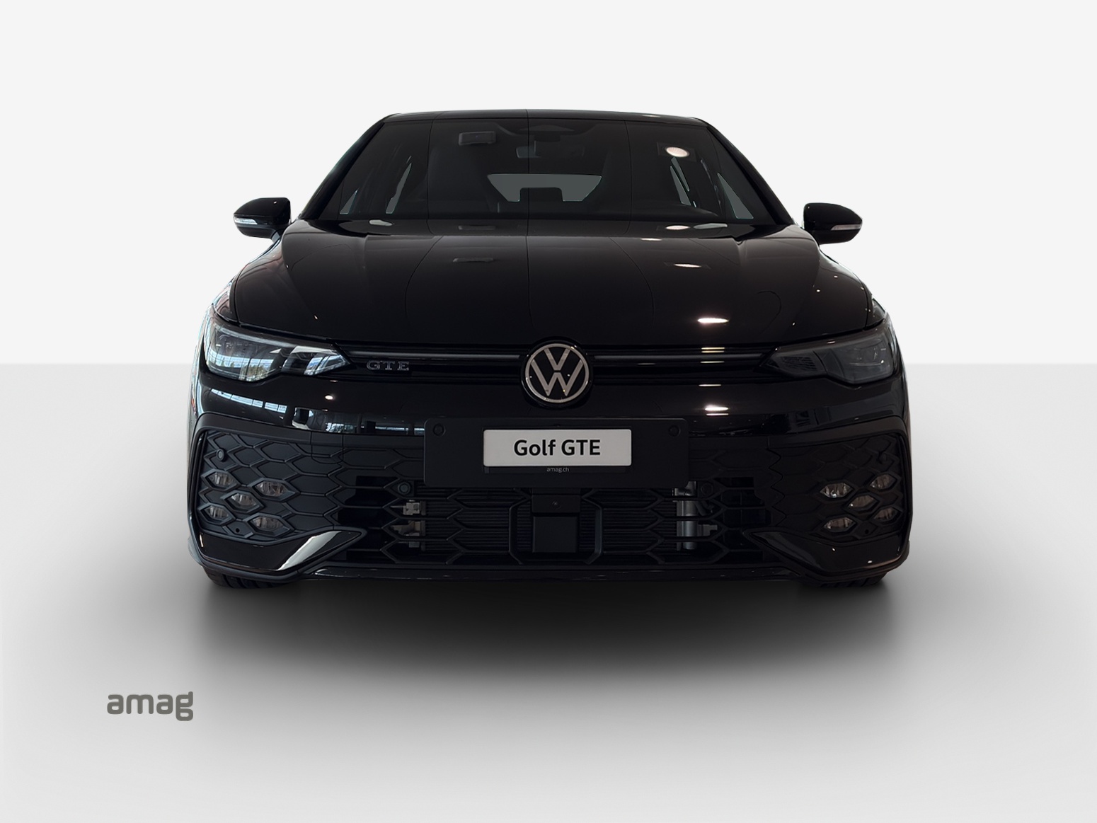 VW Golf 1.5 TSI PHEV GTE-image-4