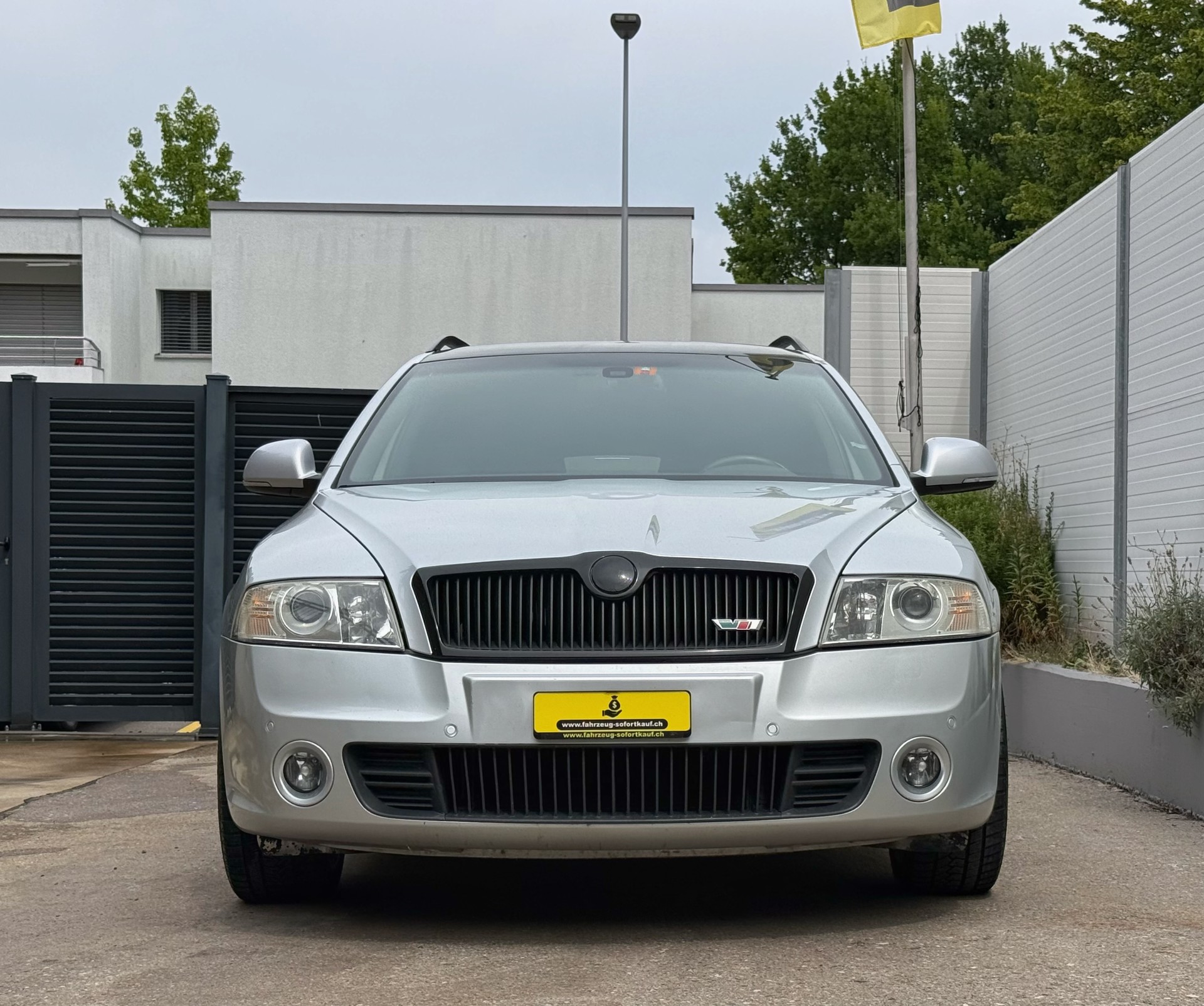 SKODA Octavia 2.0 TDI RS DSG-image-1