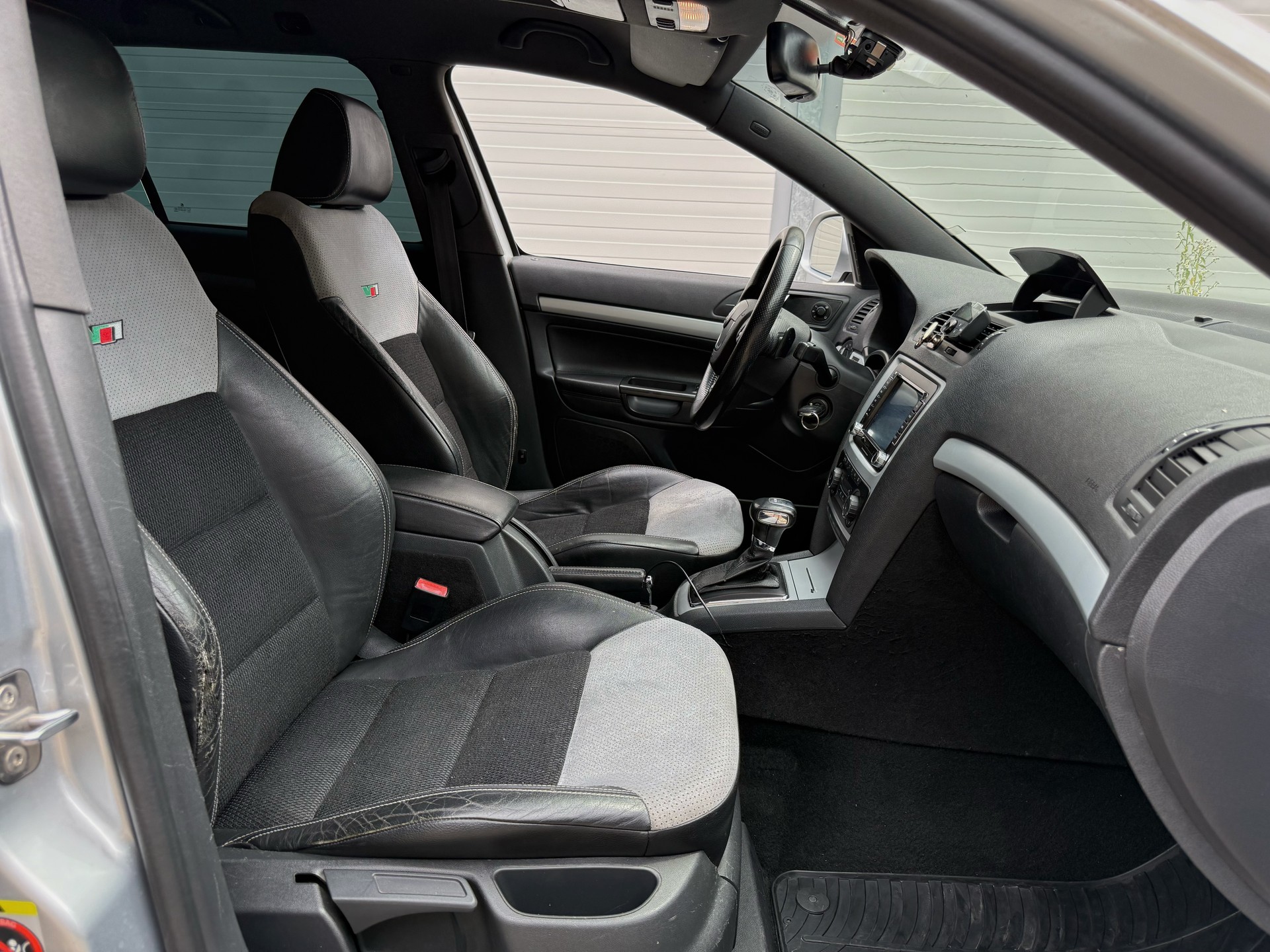 SKODA Octavia 2.0 TDI RS DSG-image-6