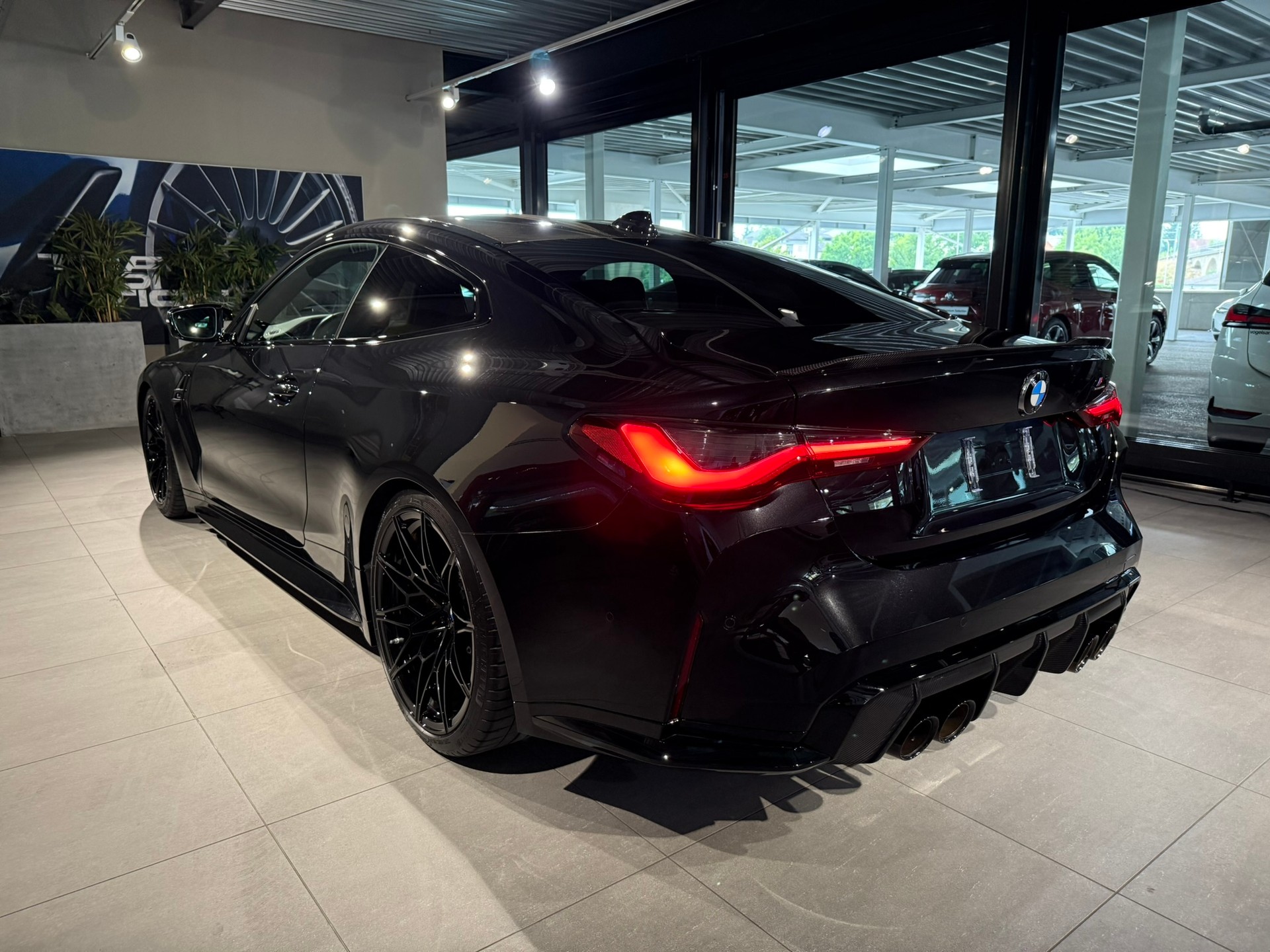 BMW M4 Coupé Competition-image-3