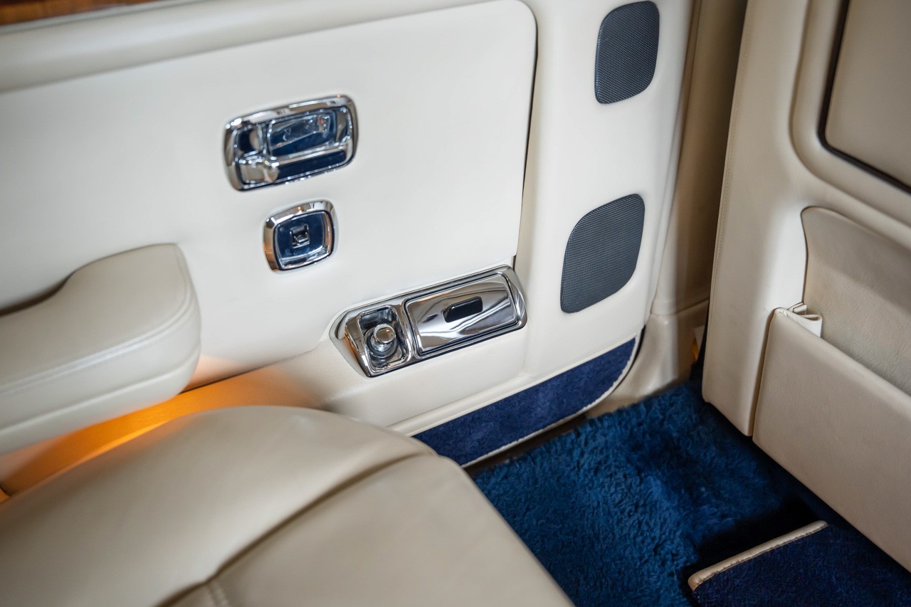 BENTLEY Turbo R LWB-image-38