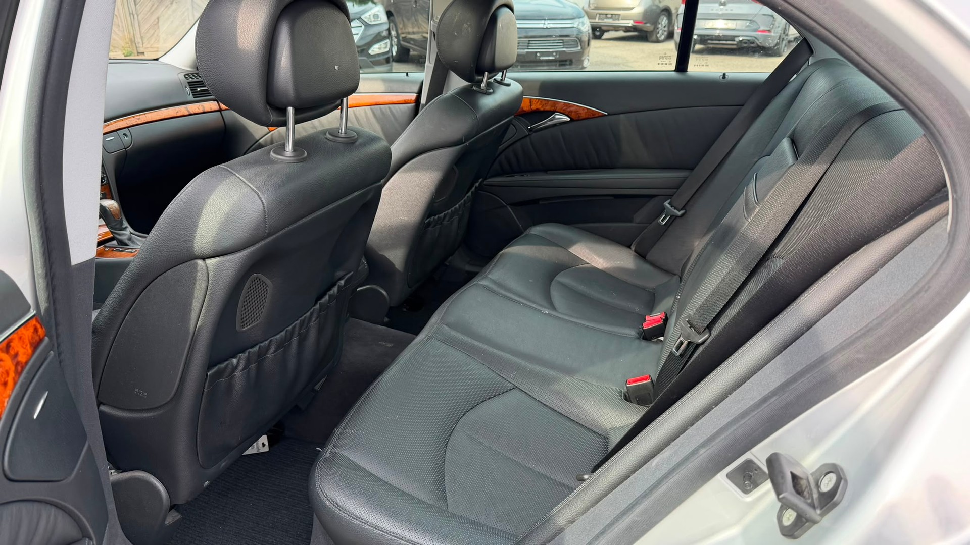 MERCEDES-BENZ E 280 CDI Classic 4Matic Automatic-image-13