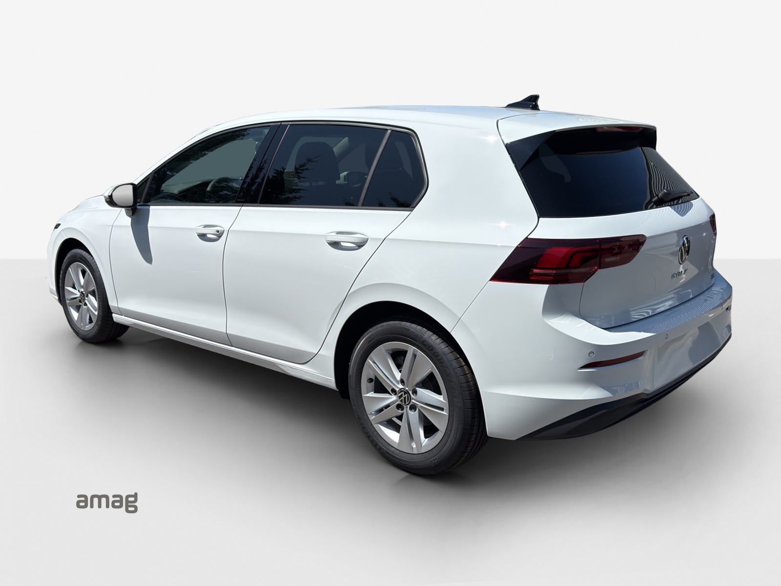 VW Golf 1.5 e TSI mHEV Value DSG-image-2