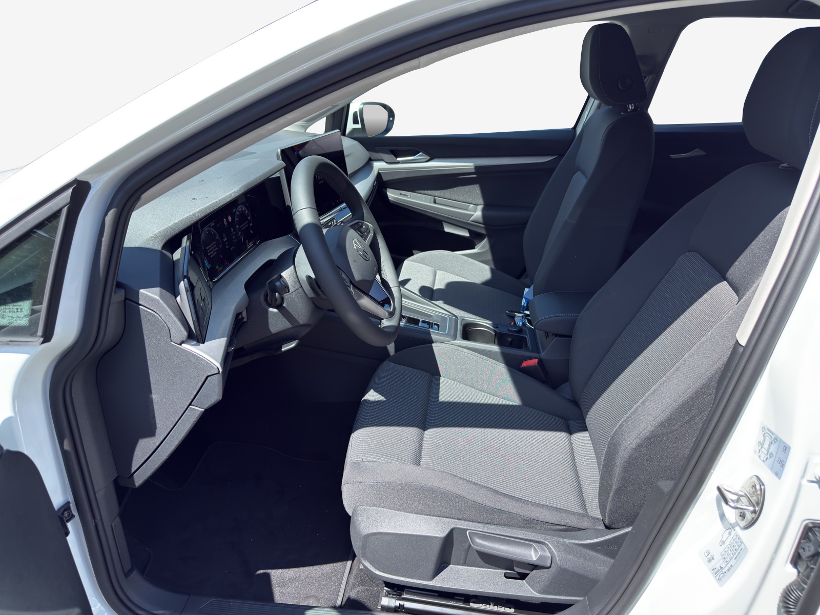 VW Golf 1.5 e TSI mHEV Value DSG-image-7