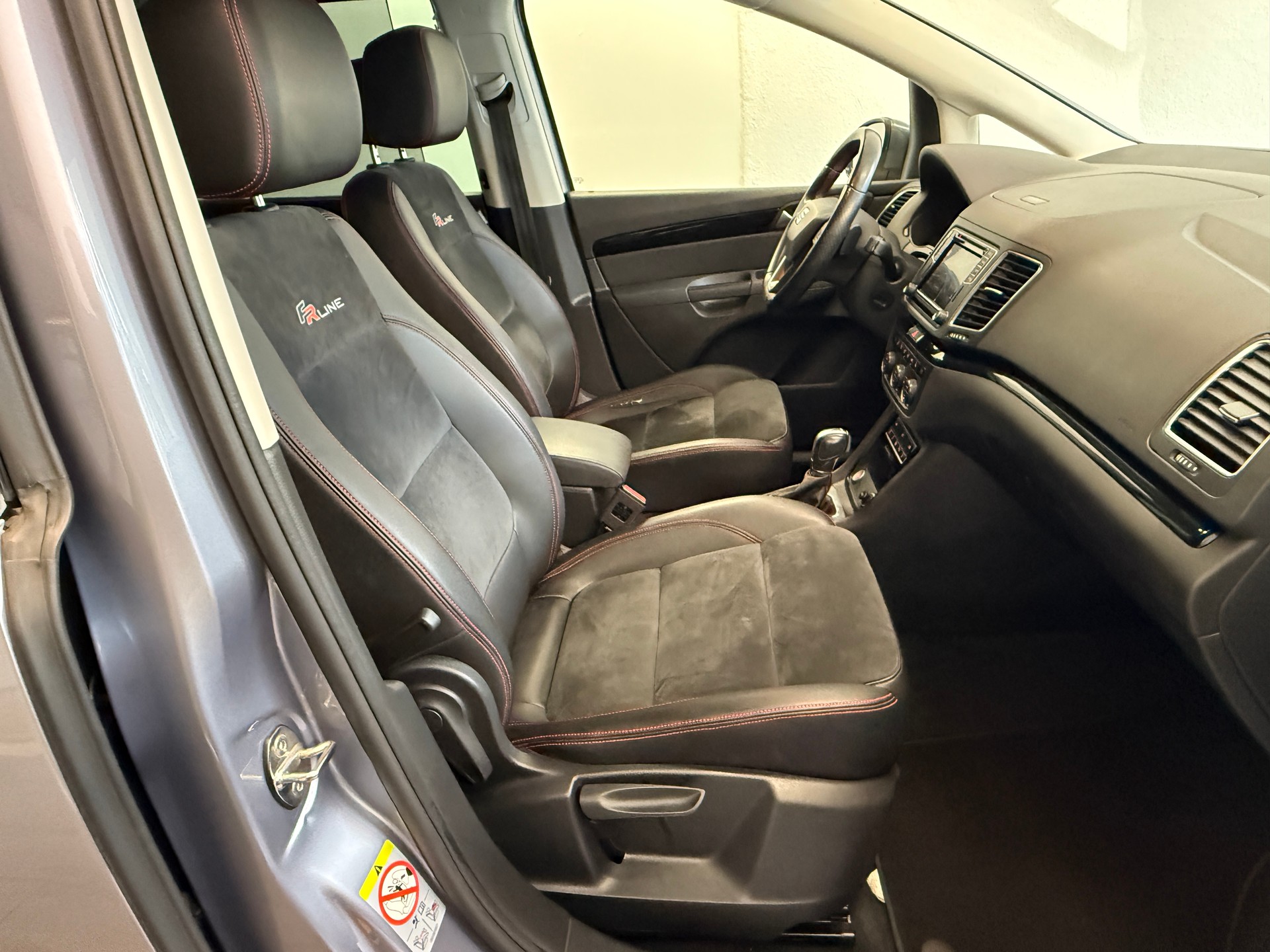 SEAT Alhambra 2.0 TDI FR Line 4Drive Ab 280.- pro Monat-image-16