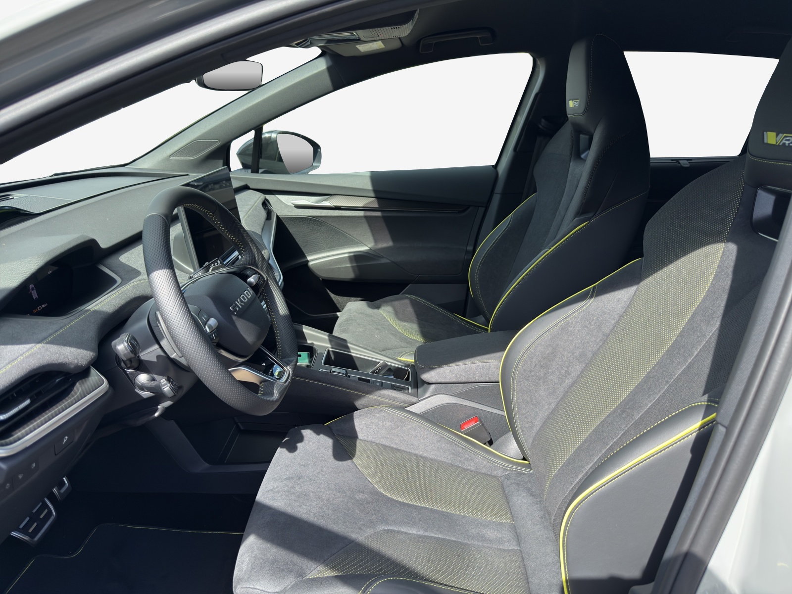 SKODA Elroq RS 4x4-image-7