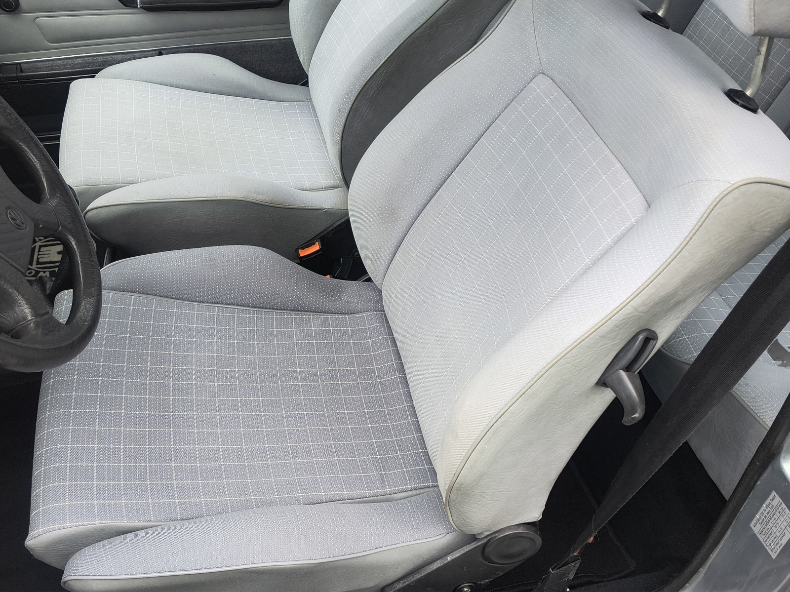 VW Golf Cabriolet 1800 (GL)-image-9