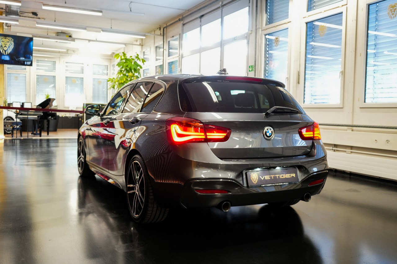BMW M140i xDrive Steptronic-image-3