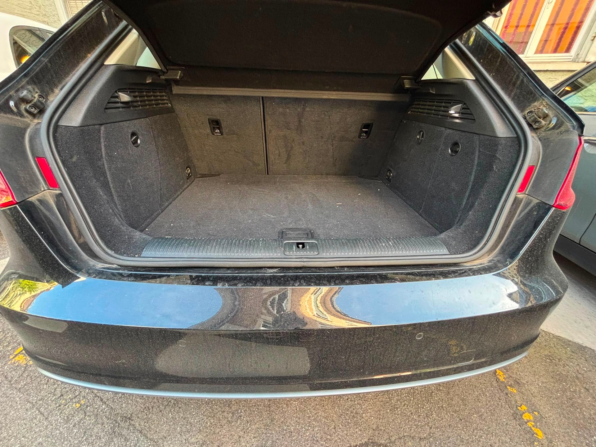 AUDI Sportback A3 1.4 TFSI S line-image-5