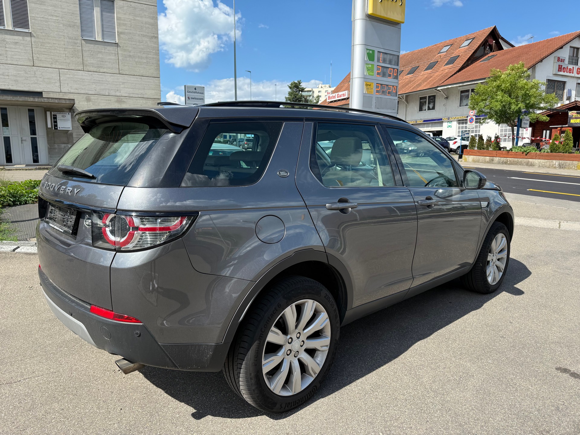LAND ROVER Discovery Sport 2.0 TD4 Pure AT9-image-5