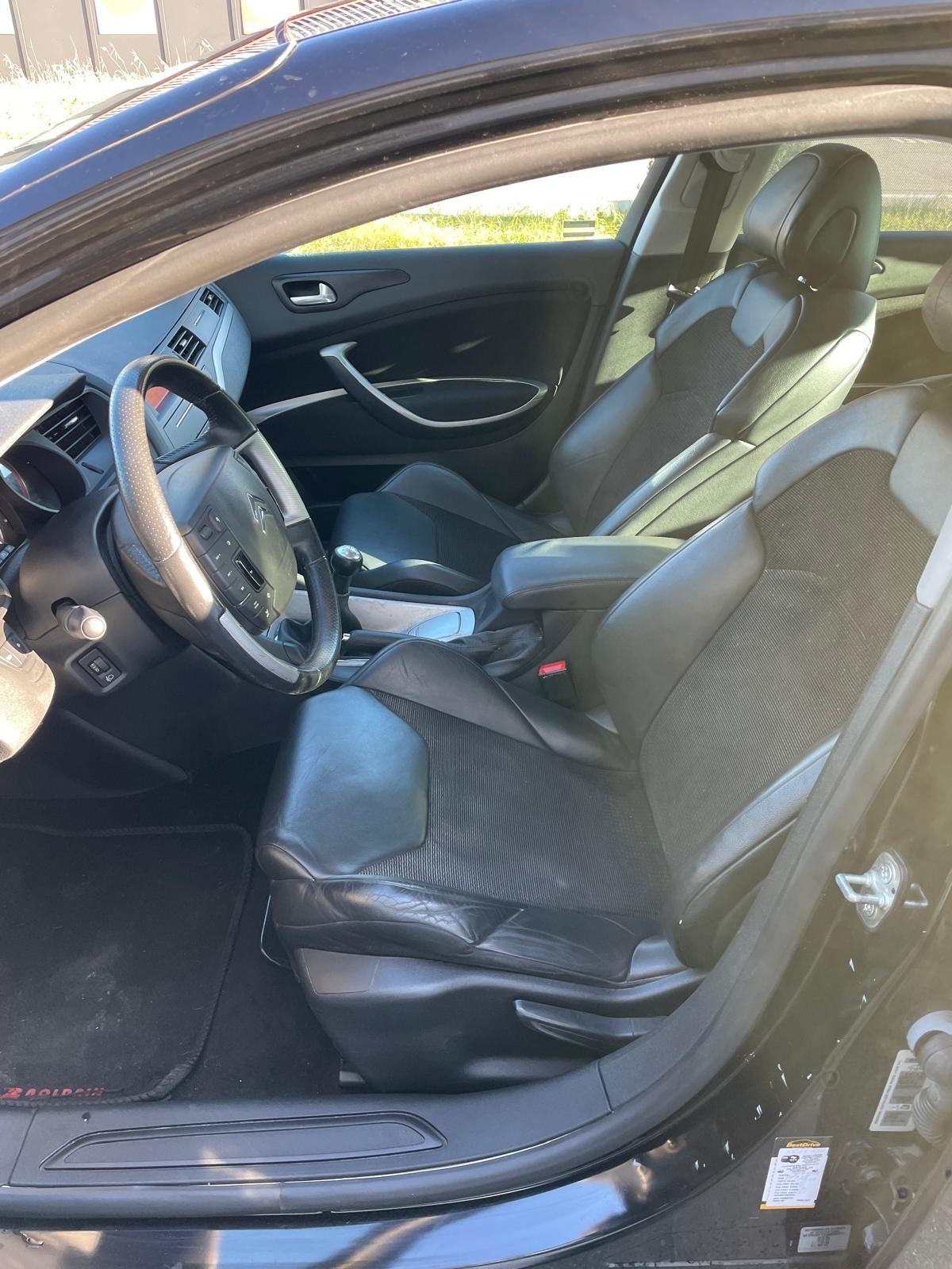 CITROEN C5 Berline 1.8i Essentiel (X)-image-10