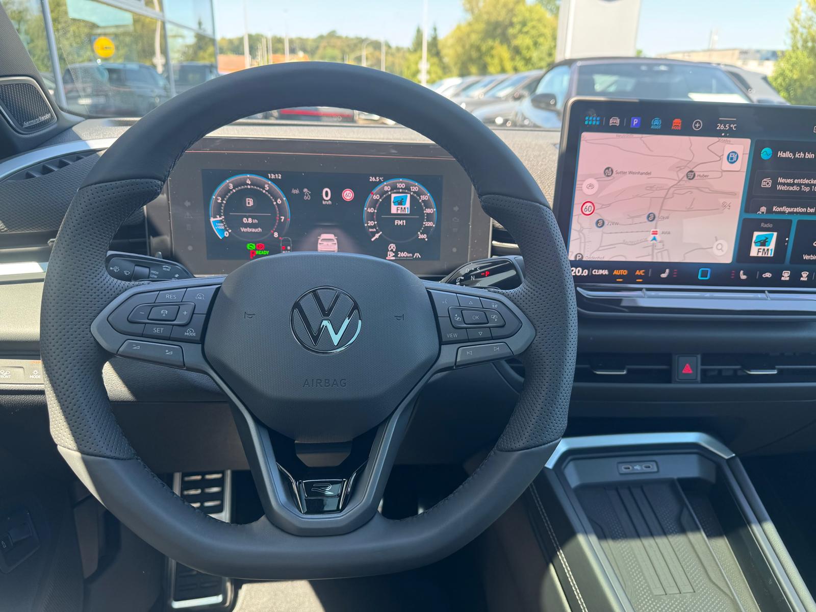 VW T-Roc 1.5 eTSI mHEV R-Line DSG-image-10
