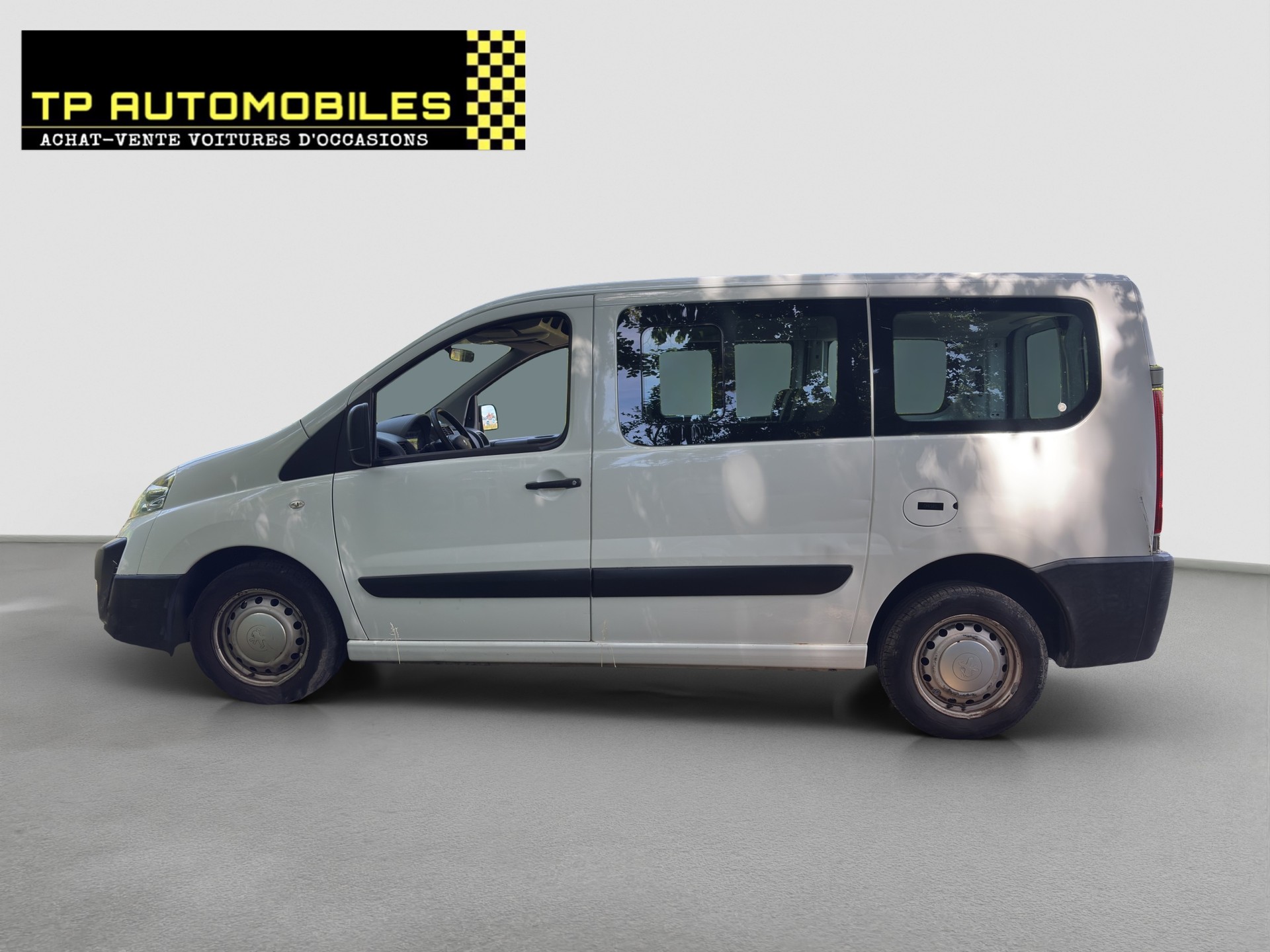 PEUGEOT Expert Tepee 1.6 HDi Confort L1 6 PLACES-image-7