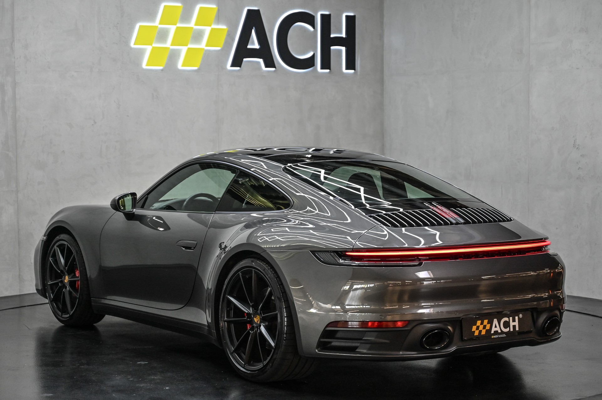 PORSCHE 911 Carrera 4S PDK-image-6