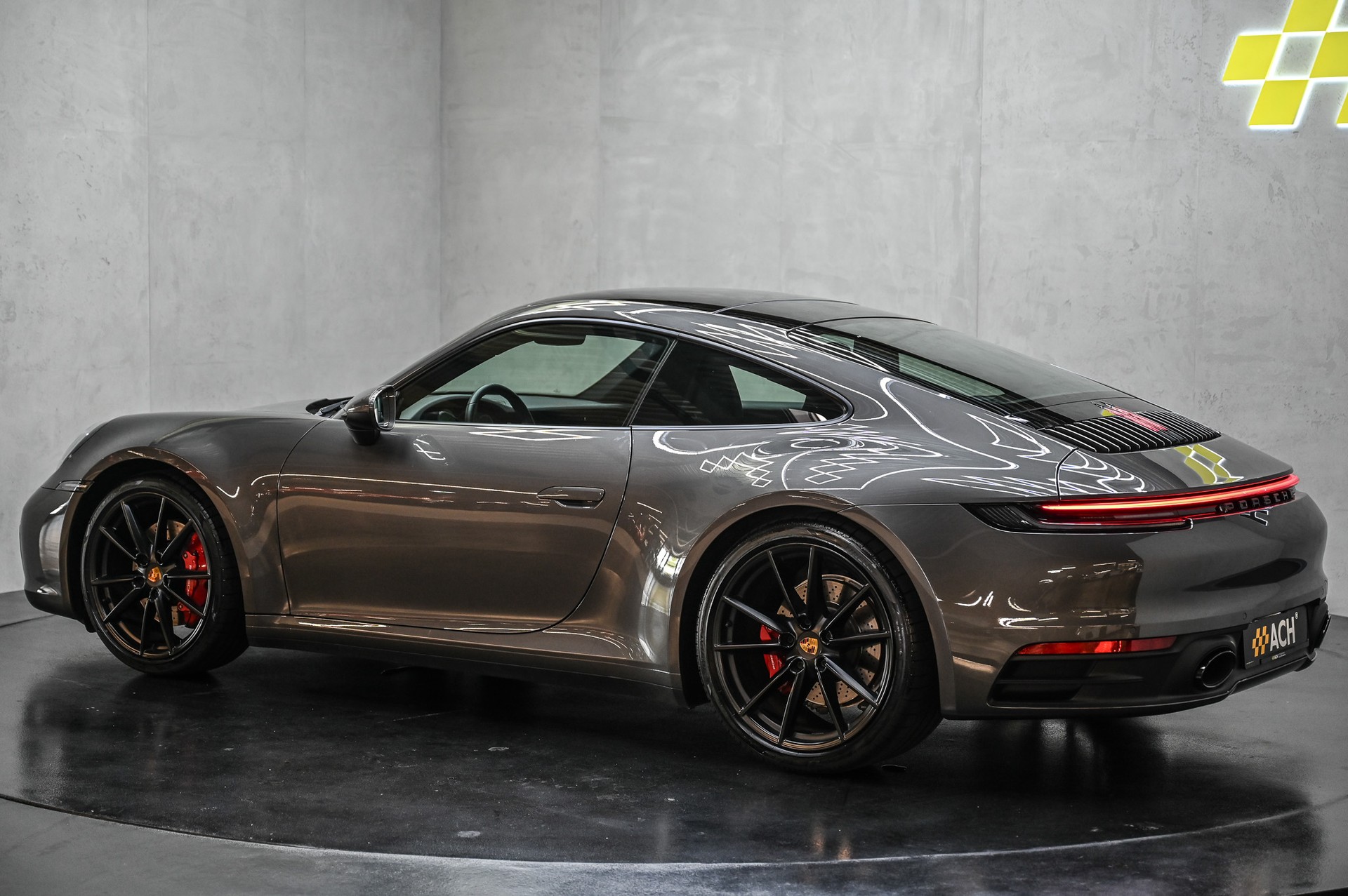 PORSCHE 911 Carrera 4S PDK-image-5