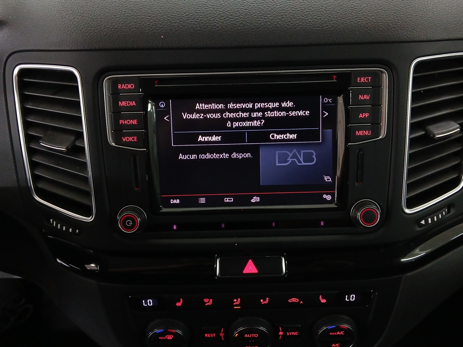 VW Sharan 2.0 TDI BMT Comfortline 4Motion DSG-image-10