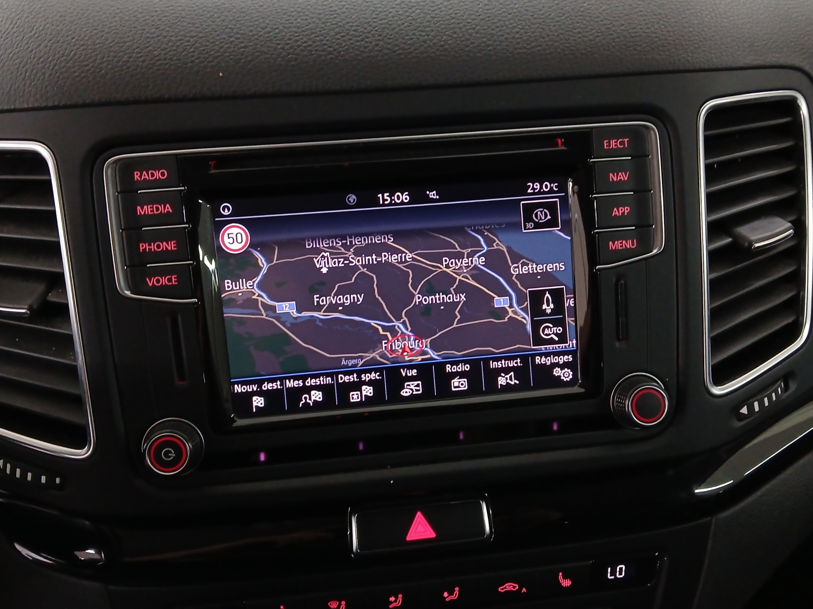 VW Sharan 2.0 TDI BMT Comfortline 4Motion DSG-image-13