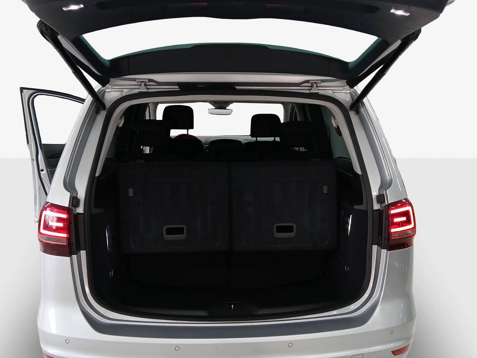 VW Sharan 2.0 TDI BMT Comfortline 4Motion DSG-image-12
