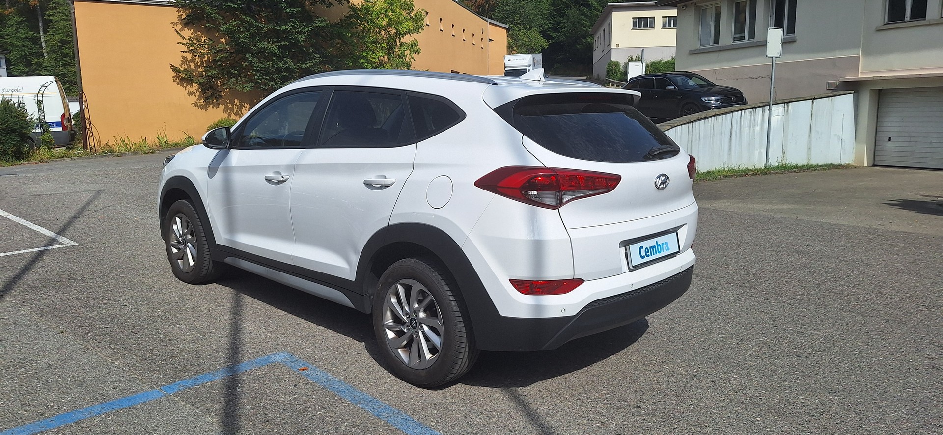HYUNDAI Tucson 2.0 CRDI Vertex 4WD Automatic-image-4