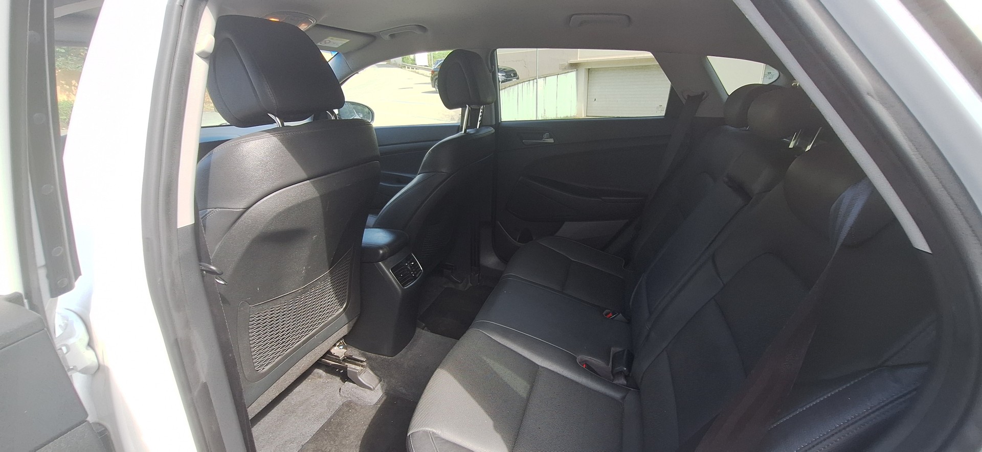 HYUNDAI Tucson 2.0 CRDI Vertex 4WD Automatic-image-9