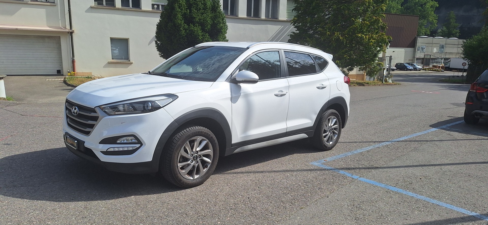HYUNDAI Tucson 2.0 CRDI Vertex 4WD Automatic-image-2